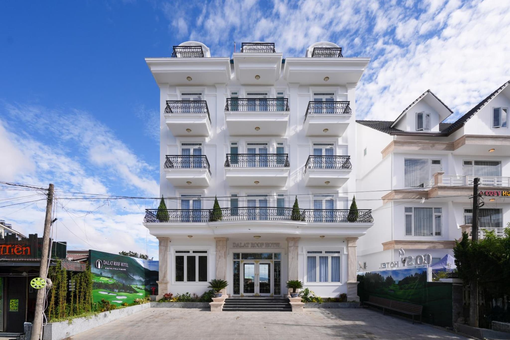Dalat Roof Hotel