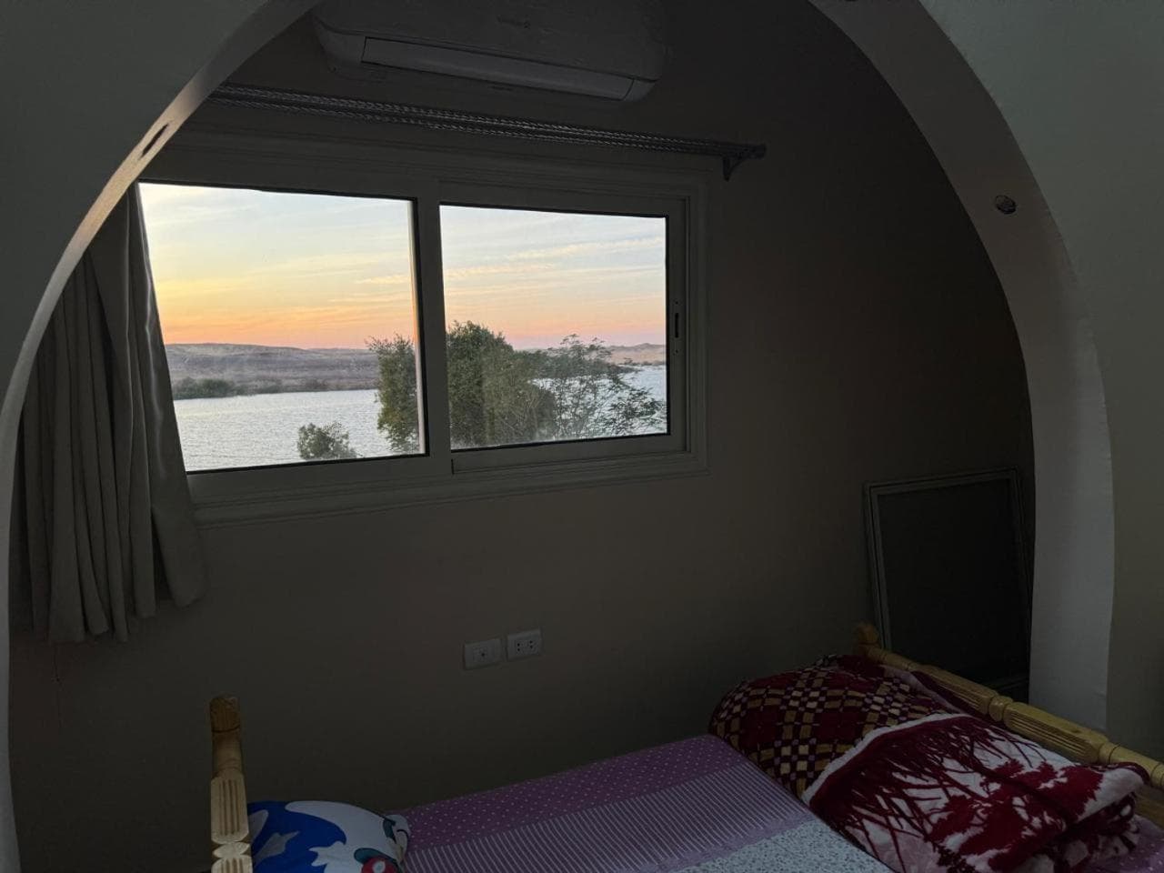 Lake house photo 7
