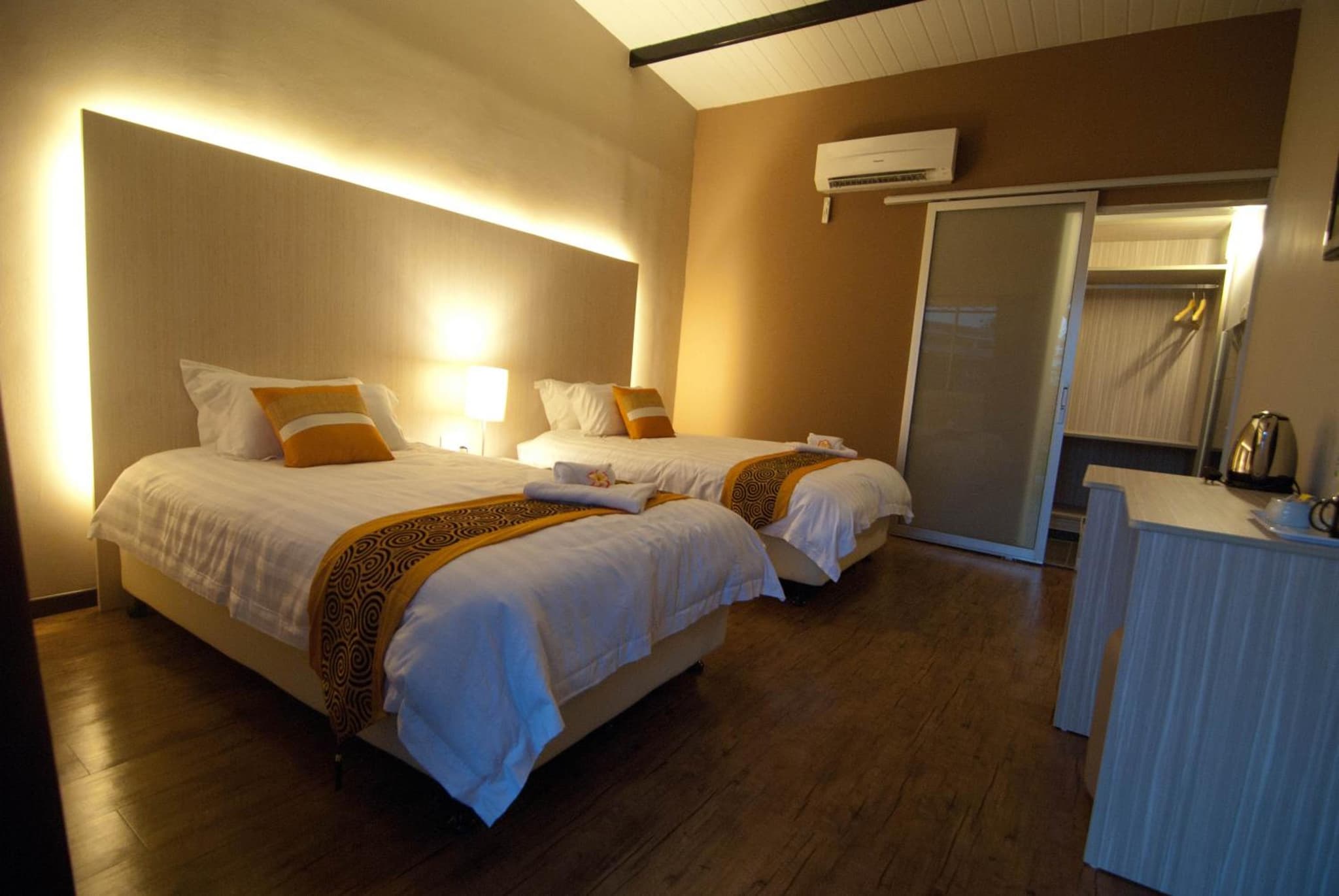 Casa Fina Fine Homes photo 8