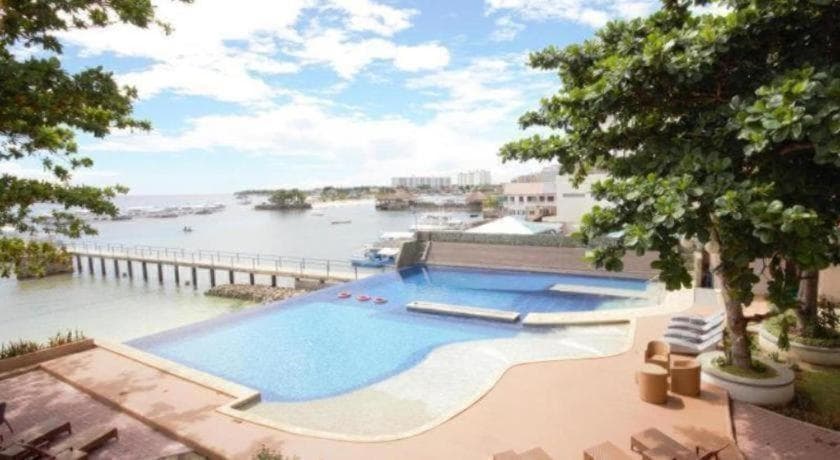 1521 Mactan Resort photo 2