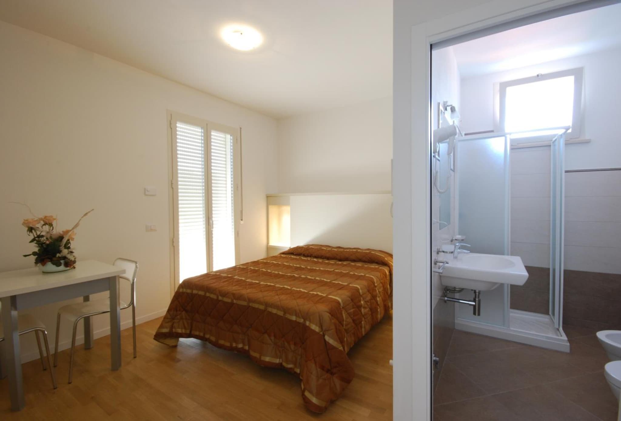 Amadei Hotel Figaro & Apartments photo 2