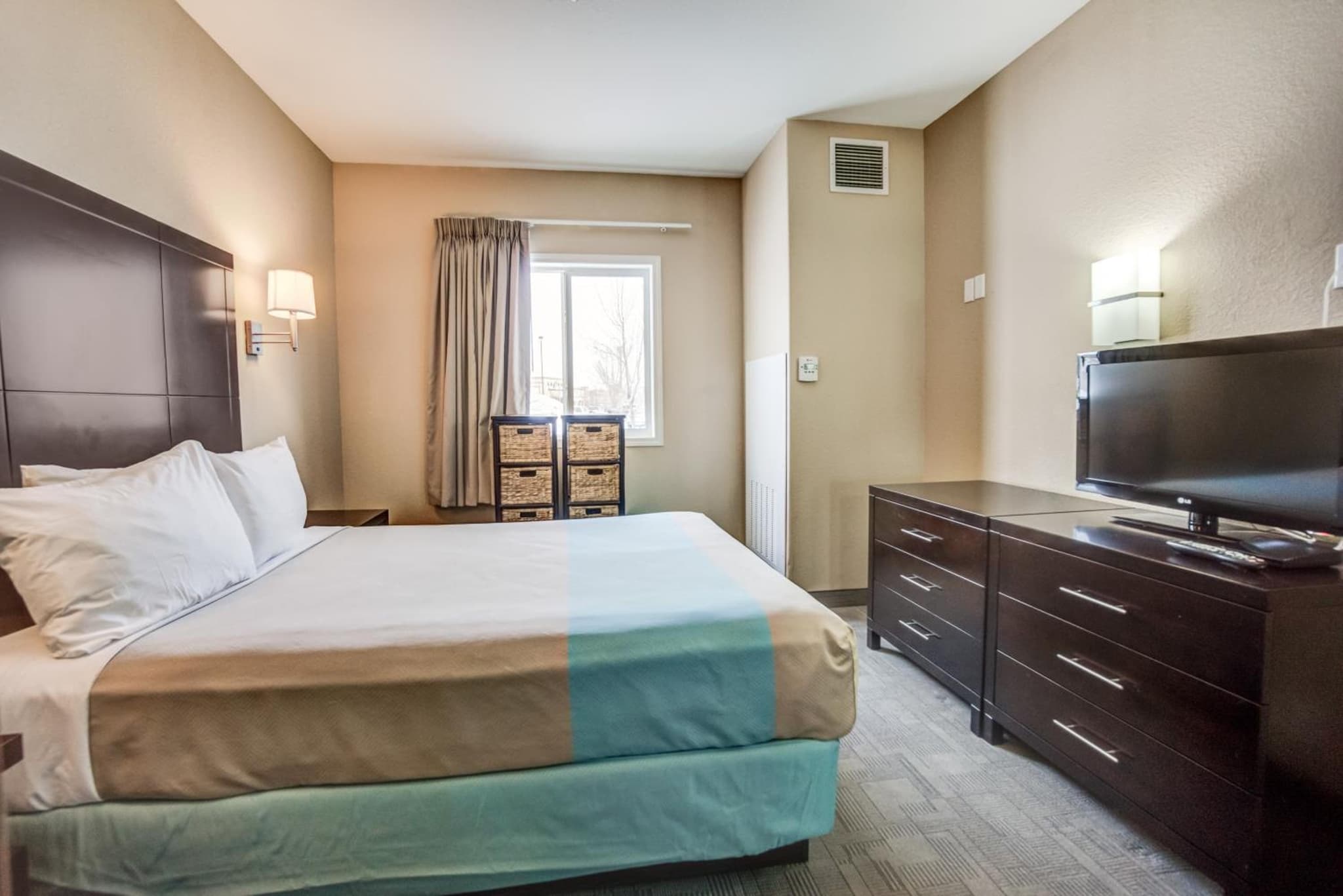 Motel 6-Red Deer, AB photo 2