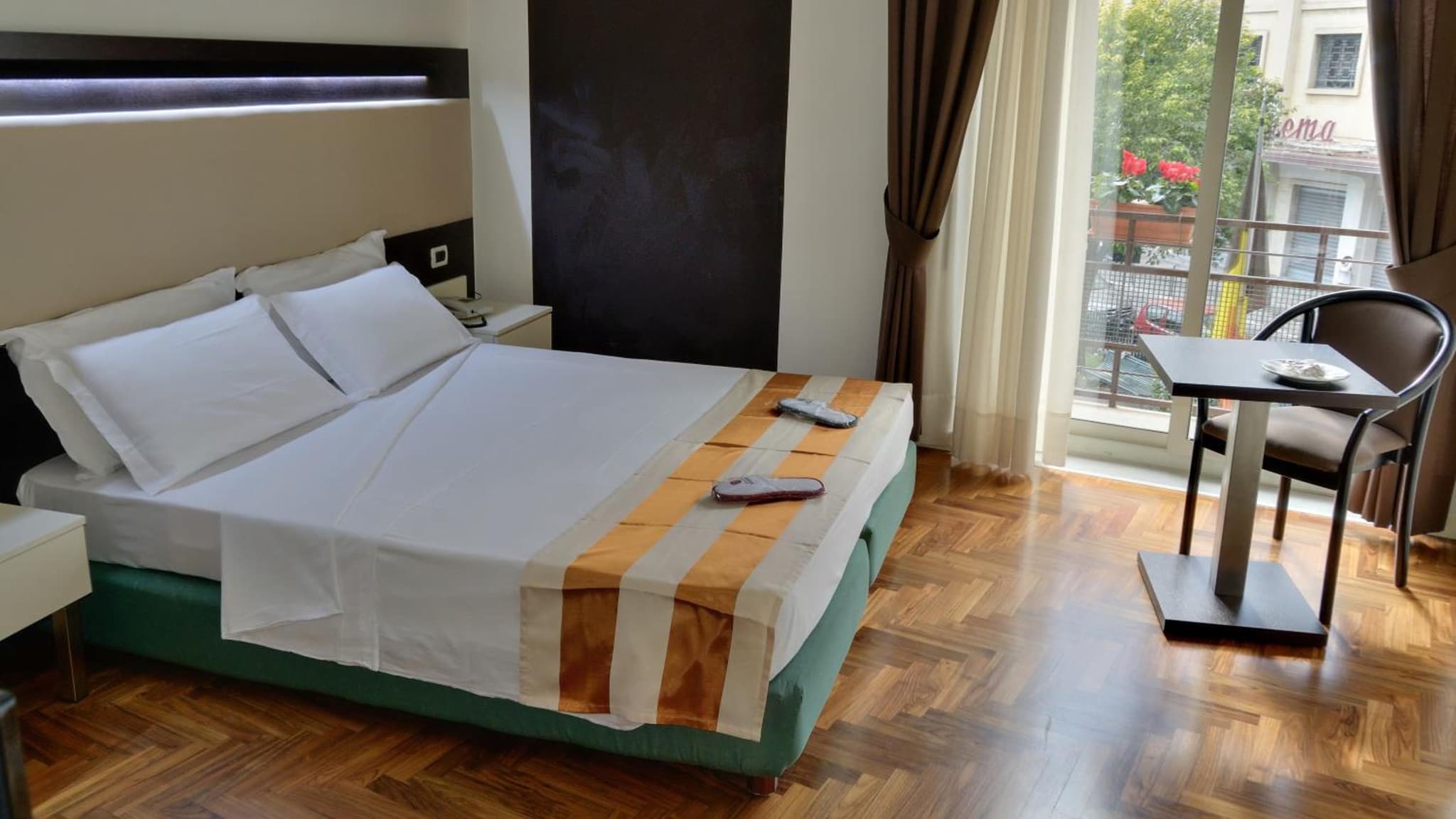 hotel room