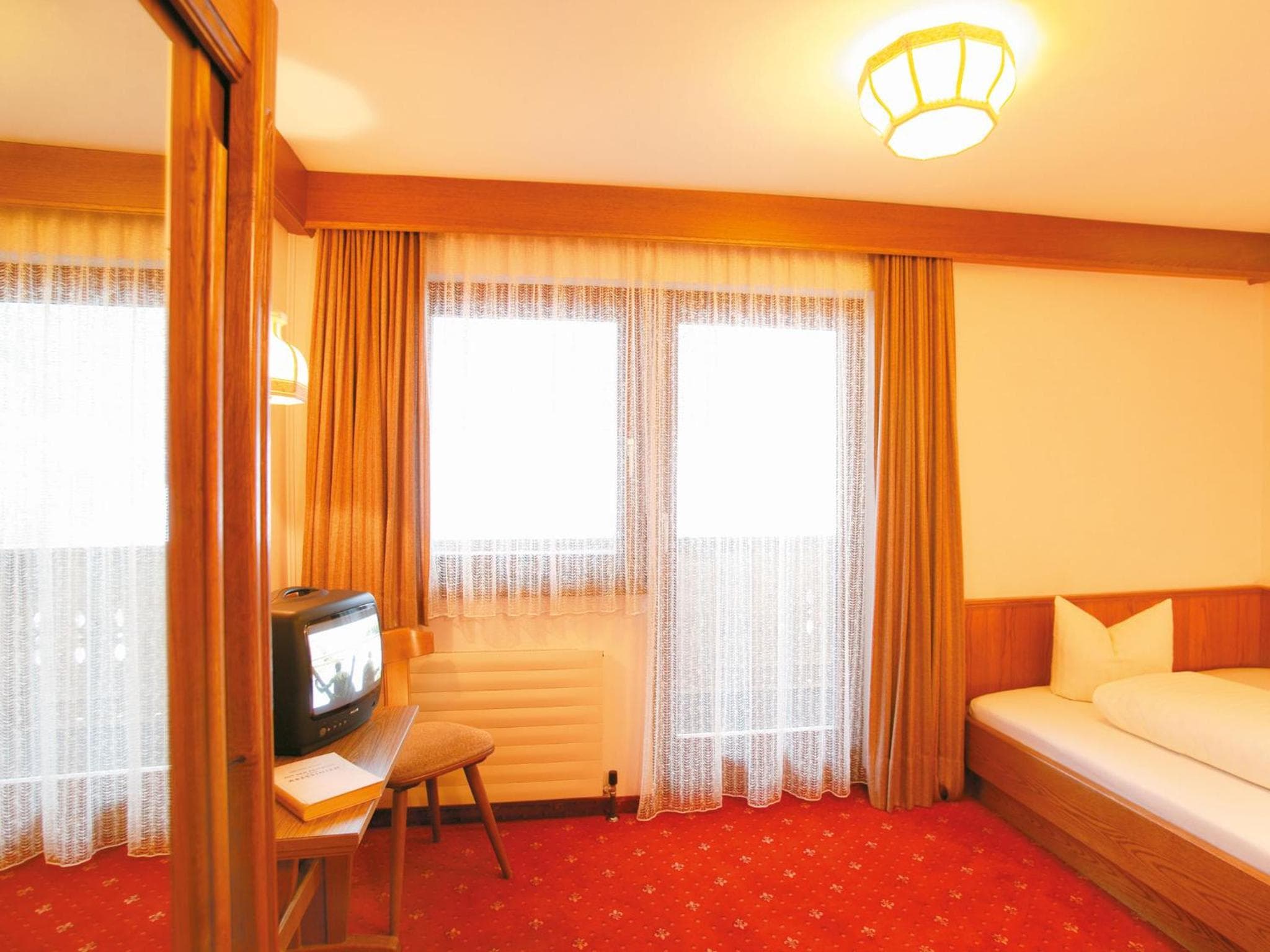 Hotel Lammwirt photo 2