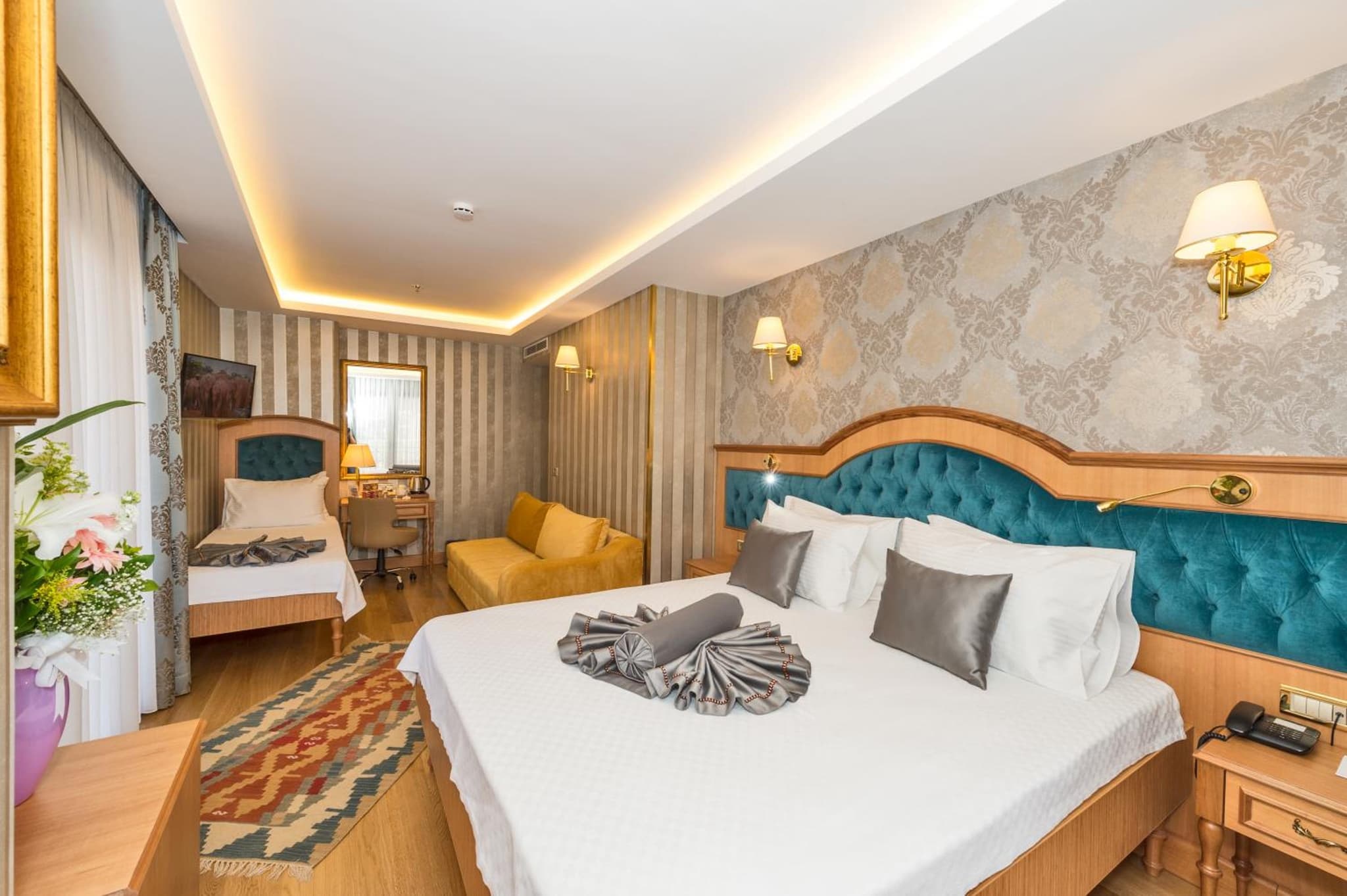 hotel room