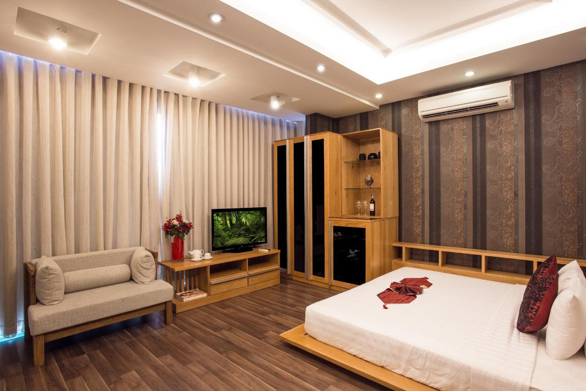 Valentine Hotel photo 7