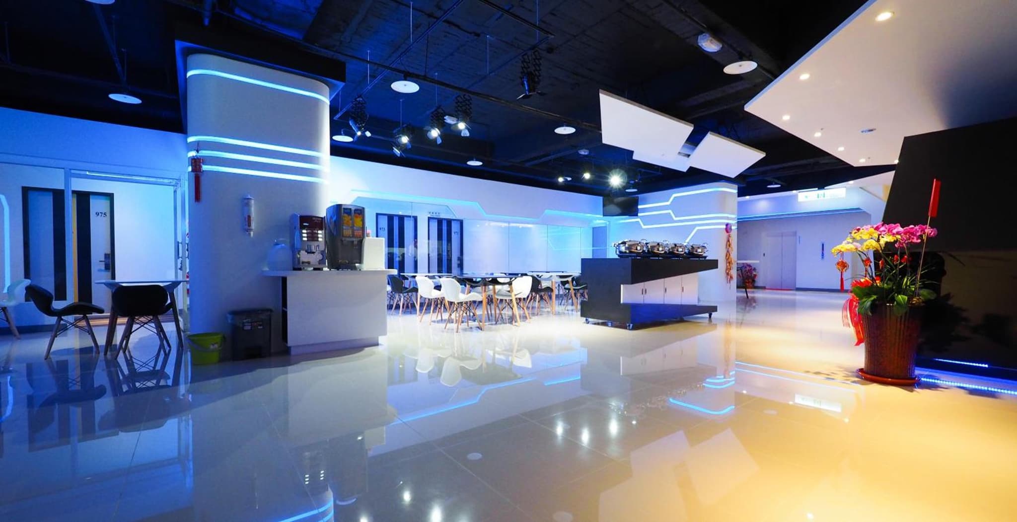 meeting & event spaces