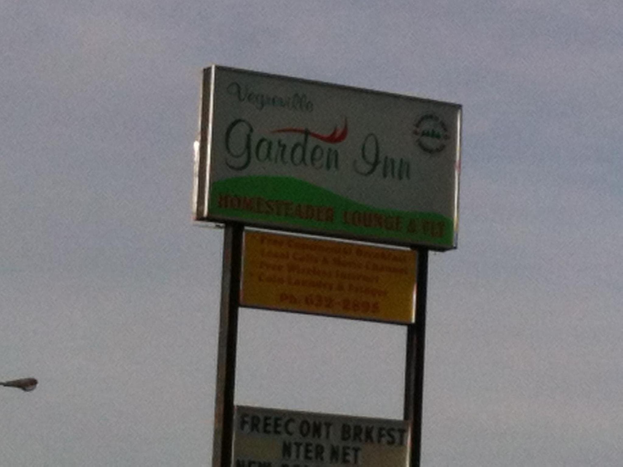 Vegreville Garden Inn photo 8