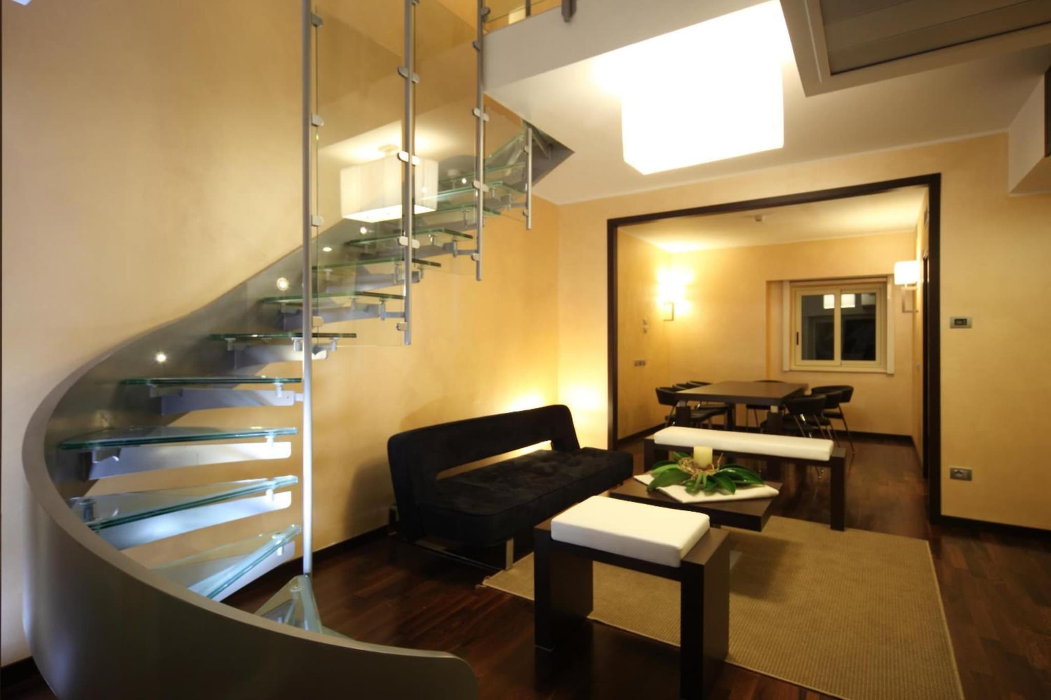 E' Hotel photo 2