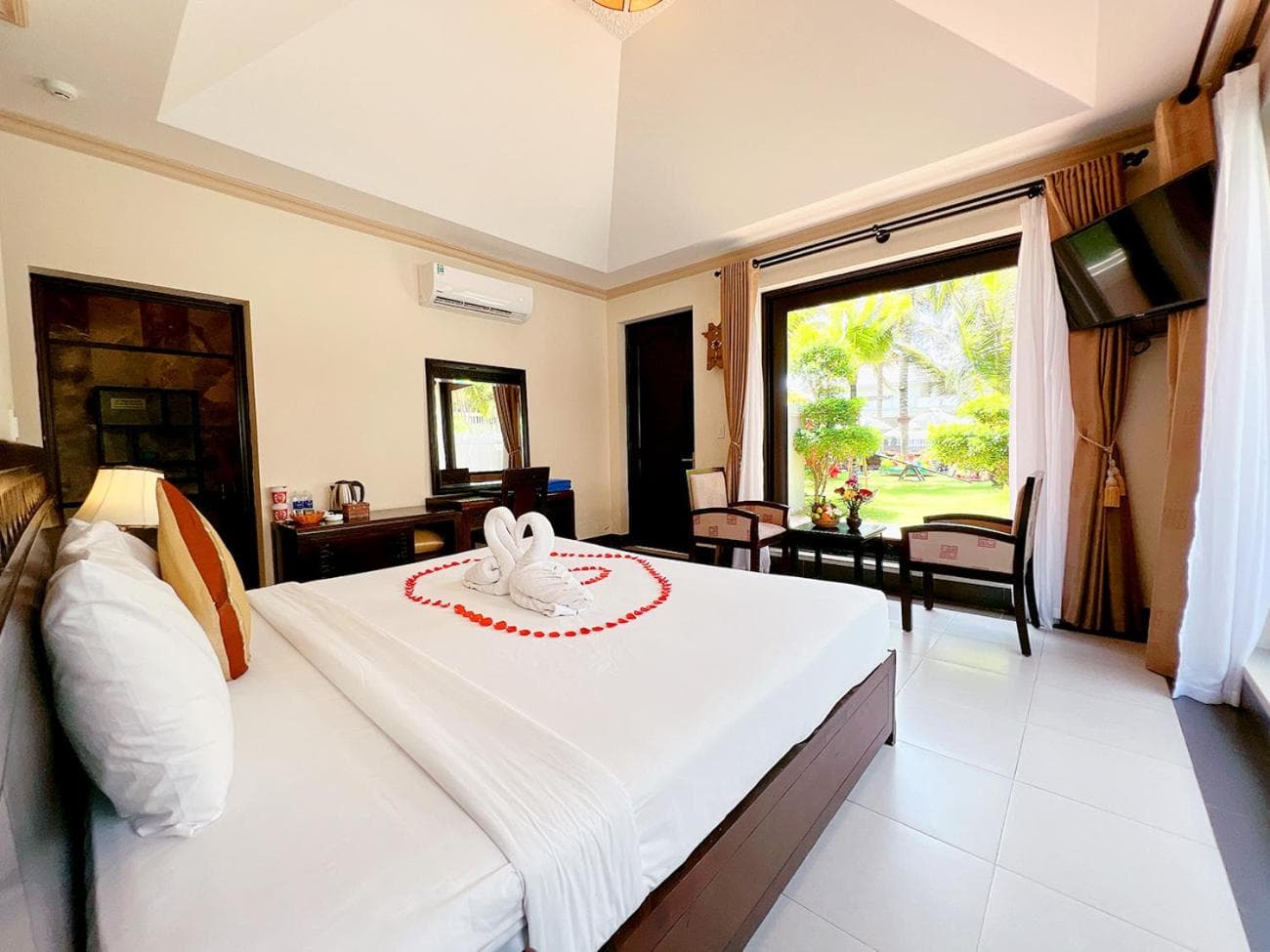Champa Resort & Spa photo 3