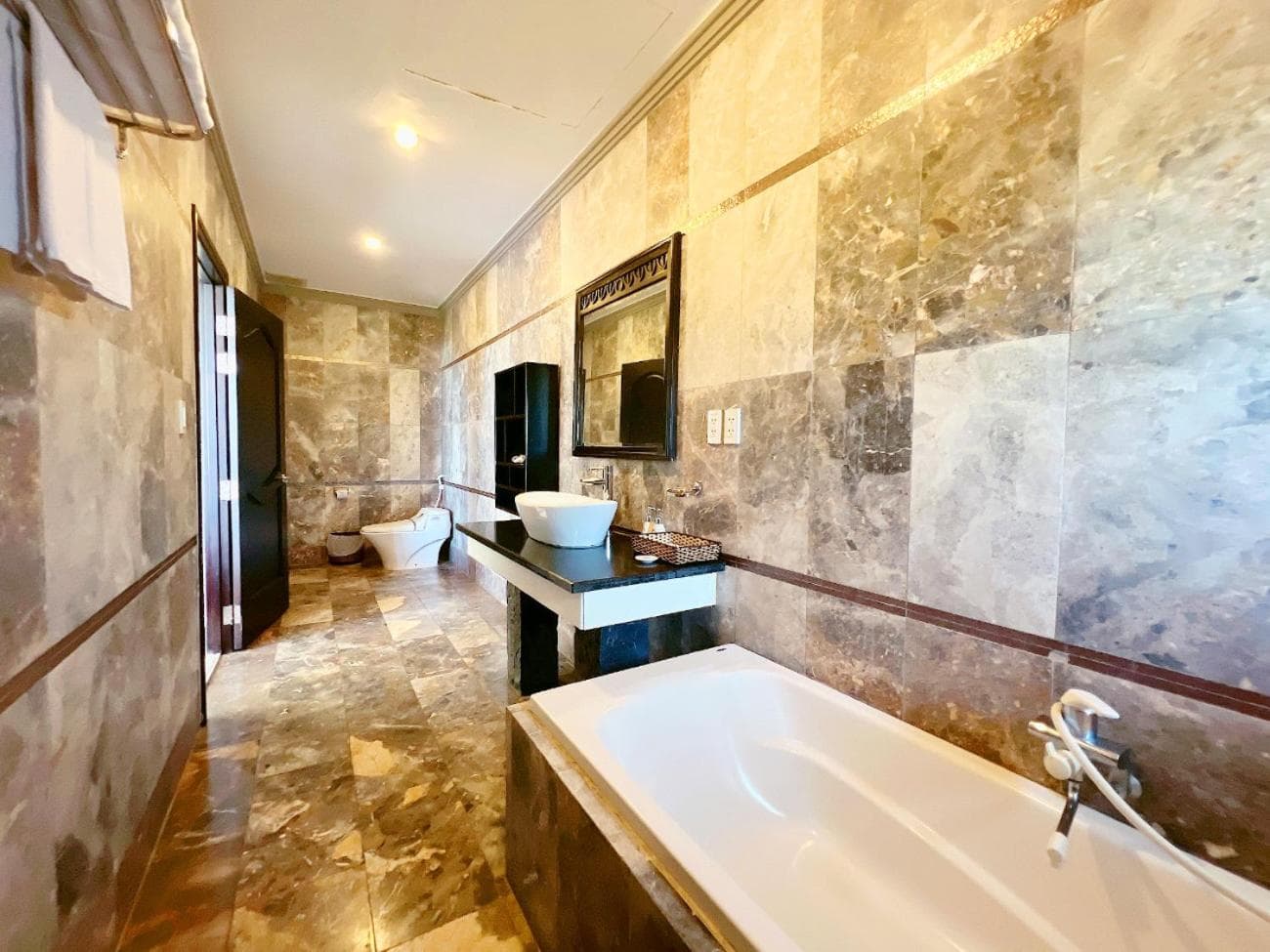 Champa Resort & Spa photo 8