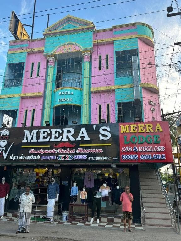 Meera Lodge photo 6