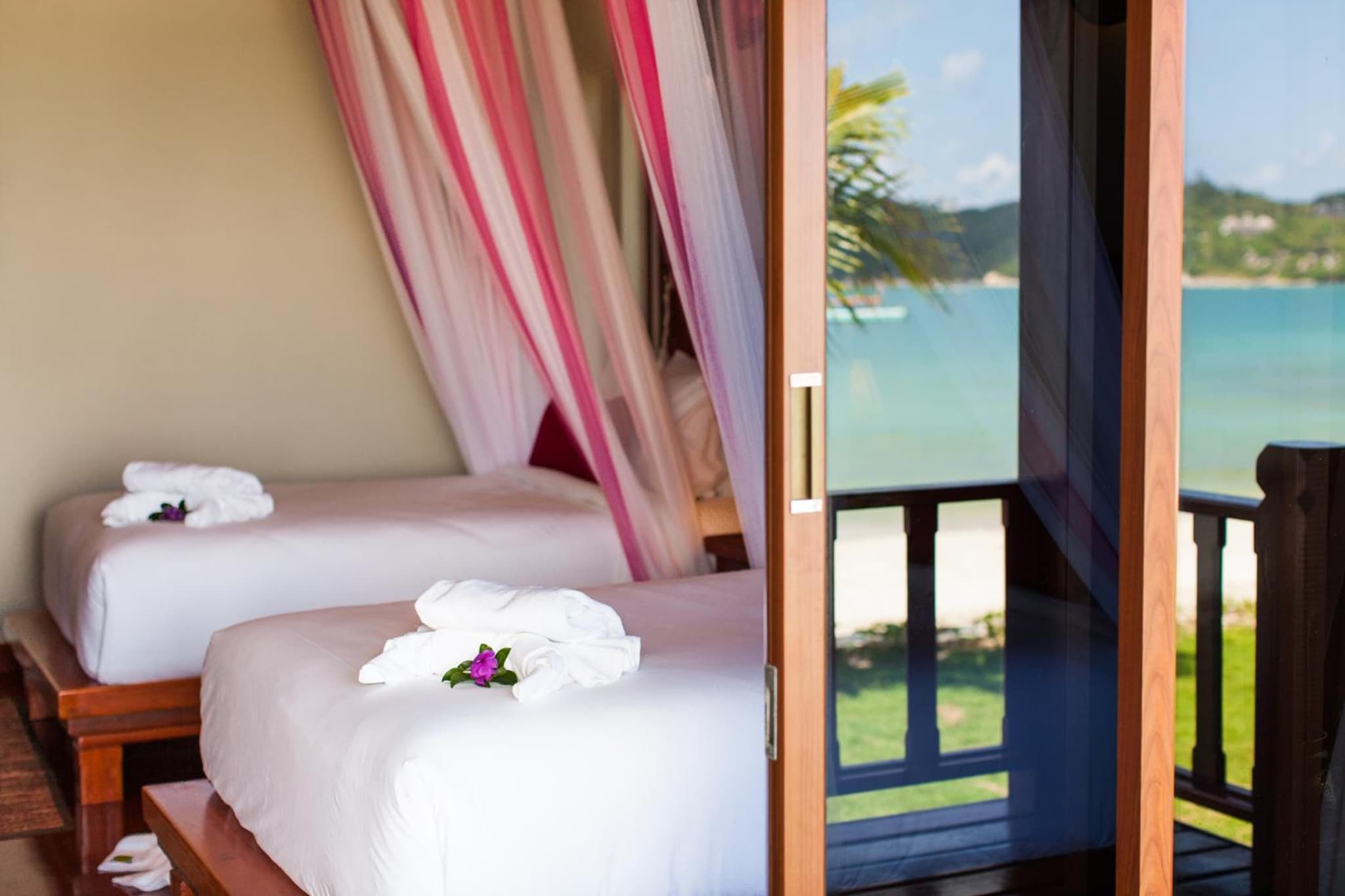 PingChan Koh Phangan Beachfront Resort photo 8