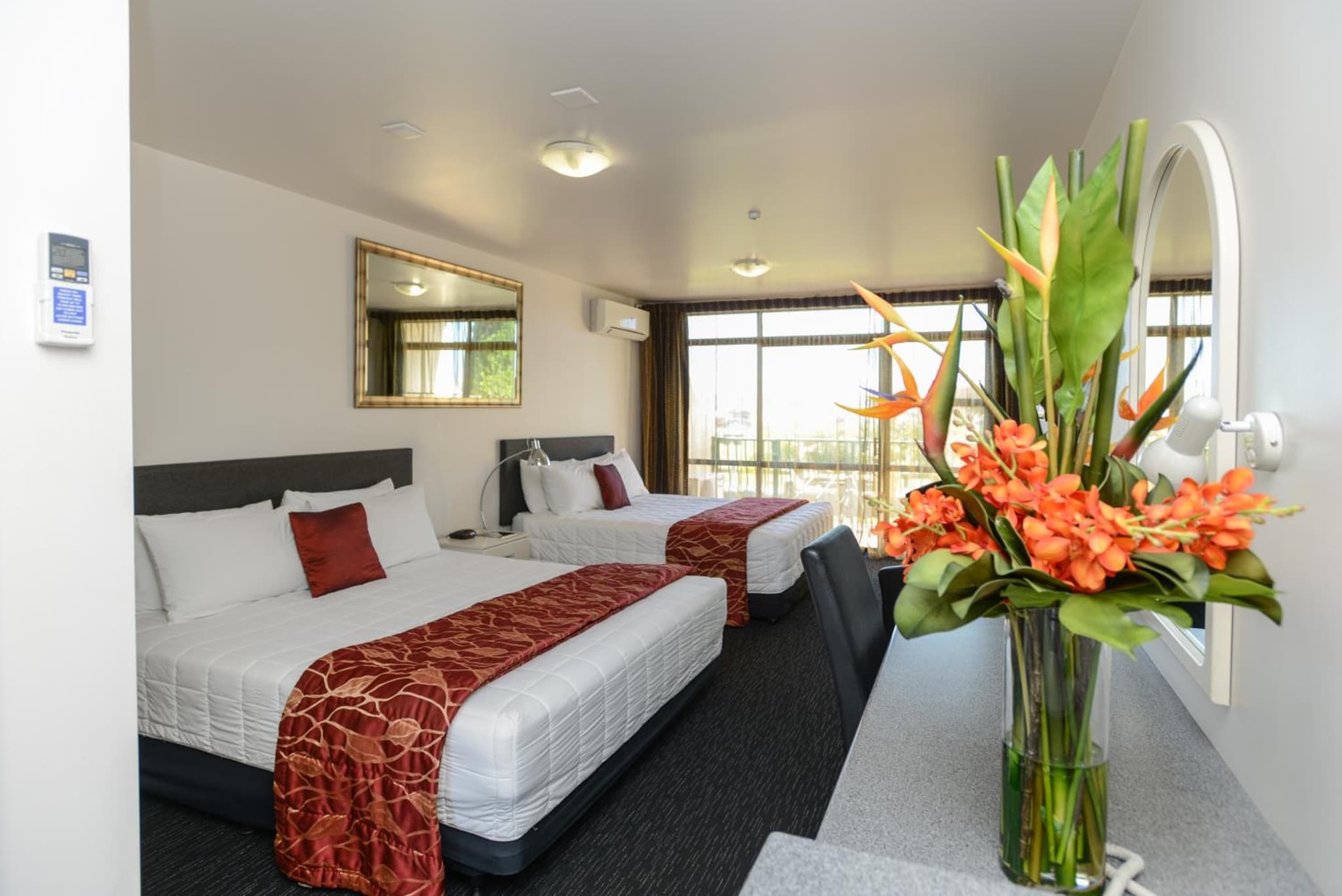 Bluewater Hotel photo 9
