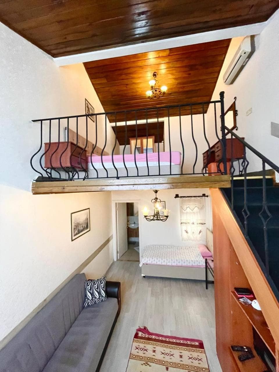 Beachwood Villas photo 2