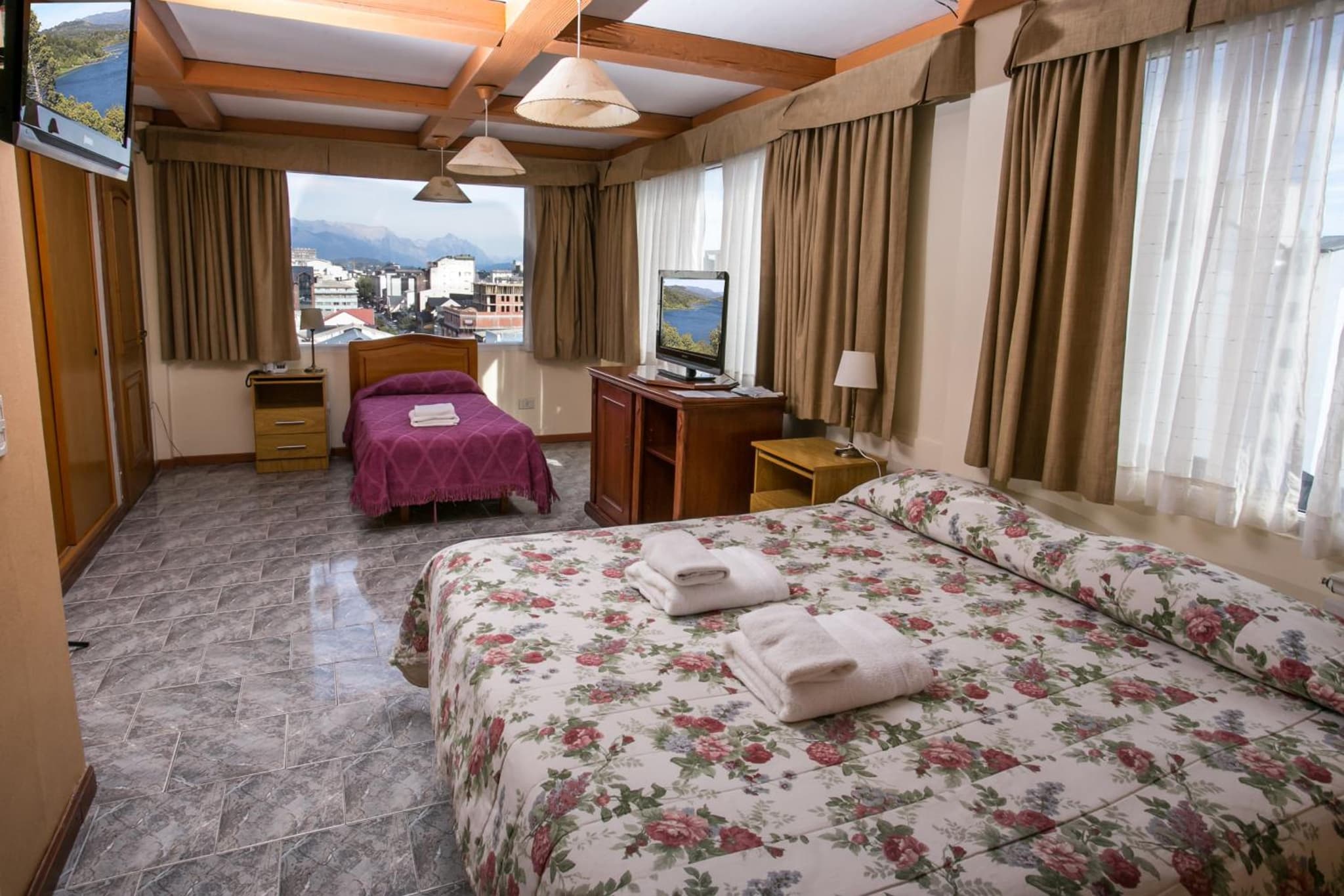 Hotel Aspen Ski by bund photo 4