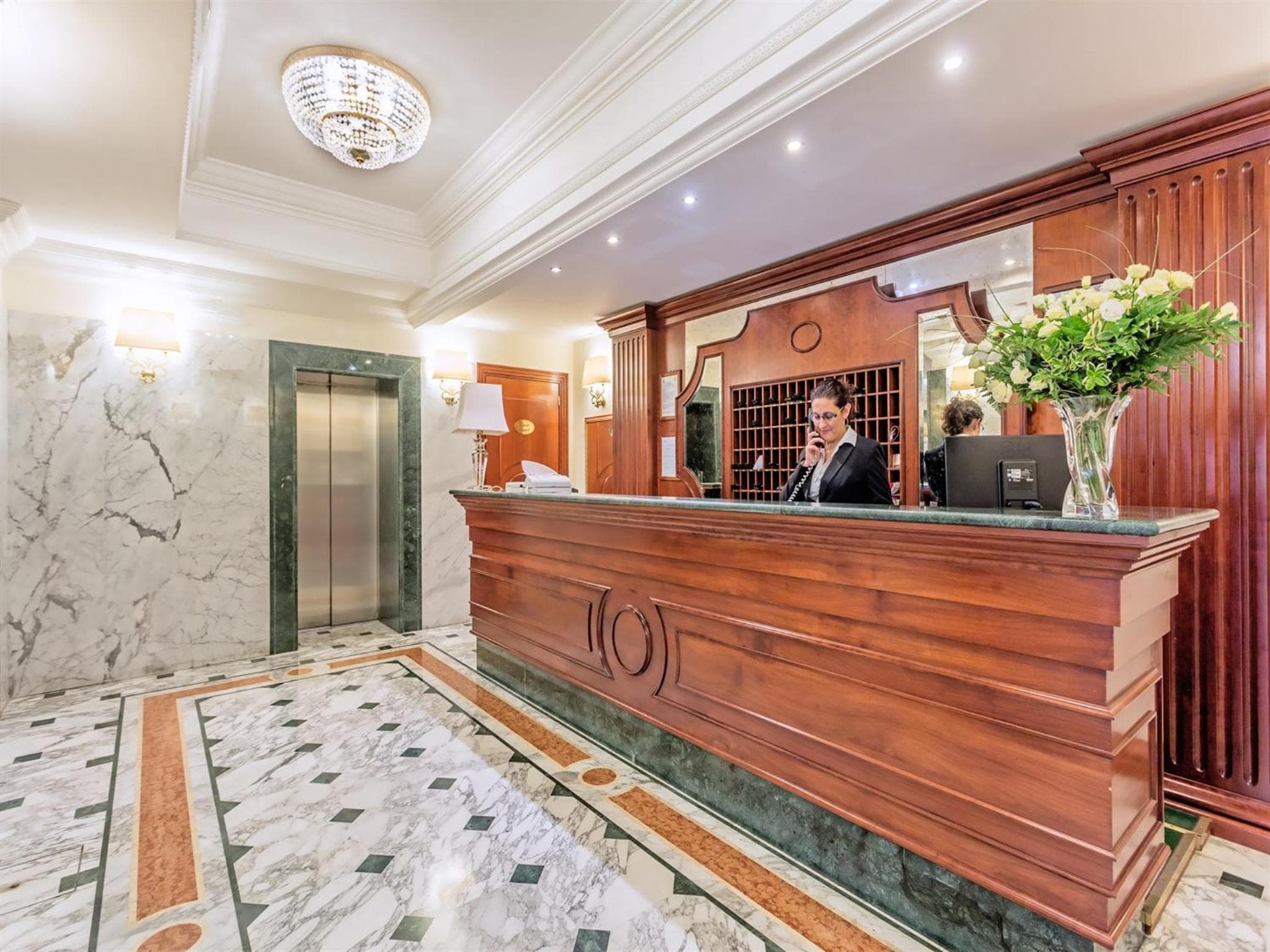 Raeli Hotel Regio photo 7