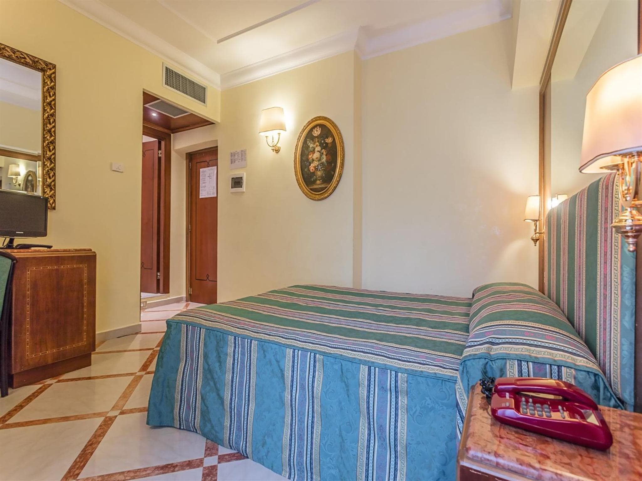 Raeli Hotel Noto photo 7