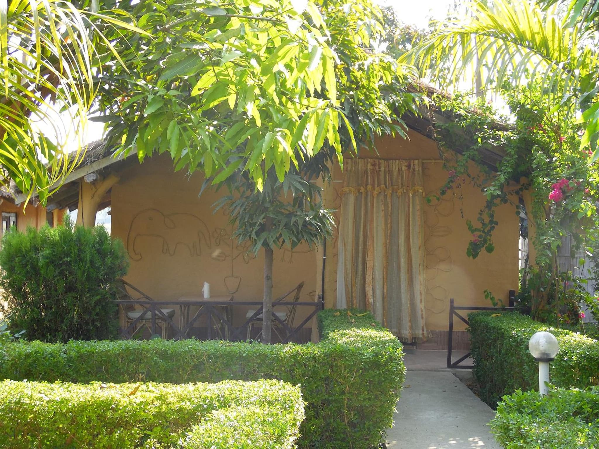 Bardia Kingfisher Resort photo 8
