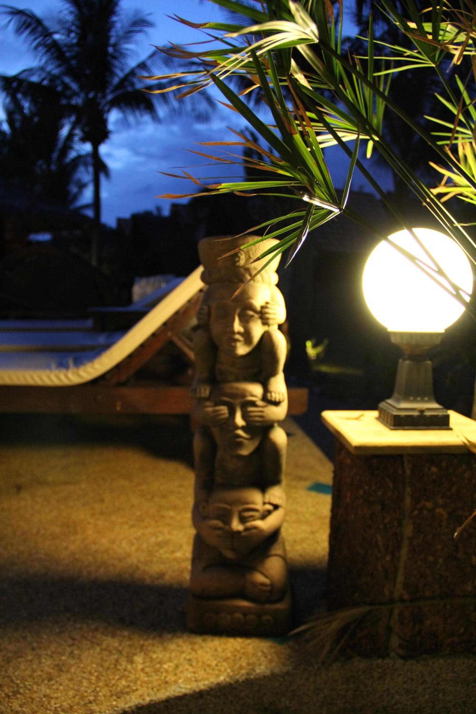 Laguna Beach Club Resort photo 2