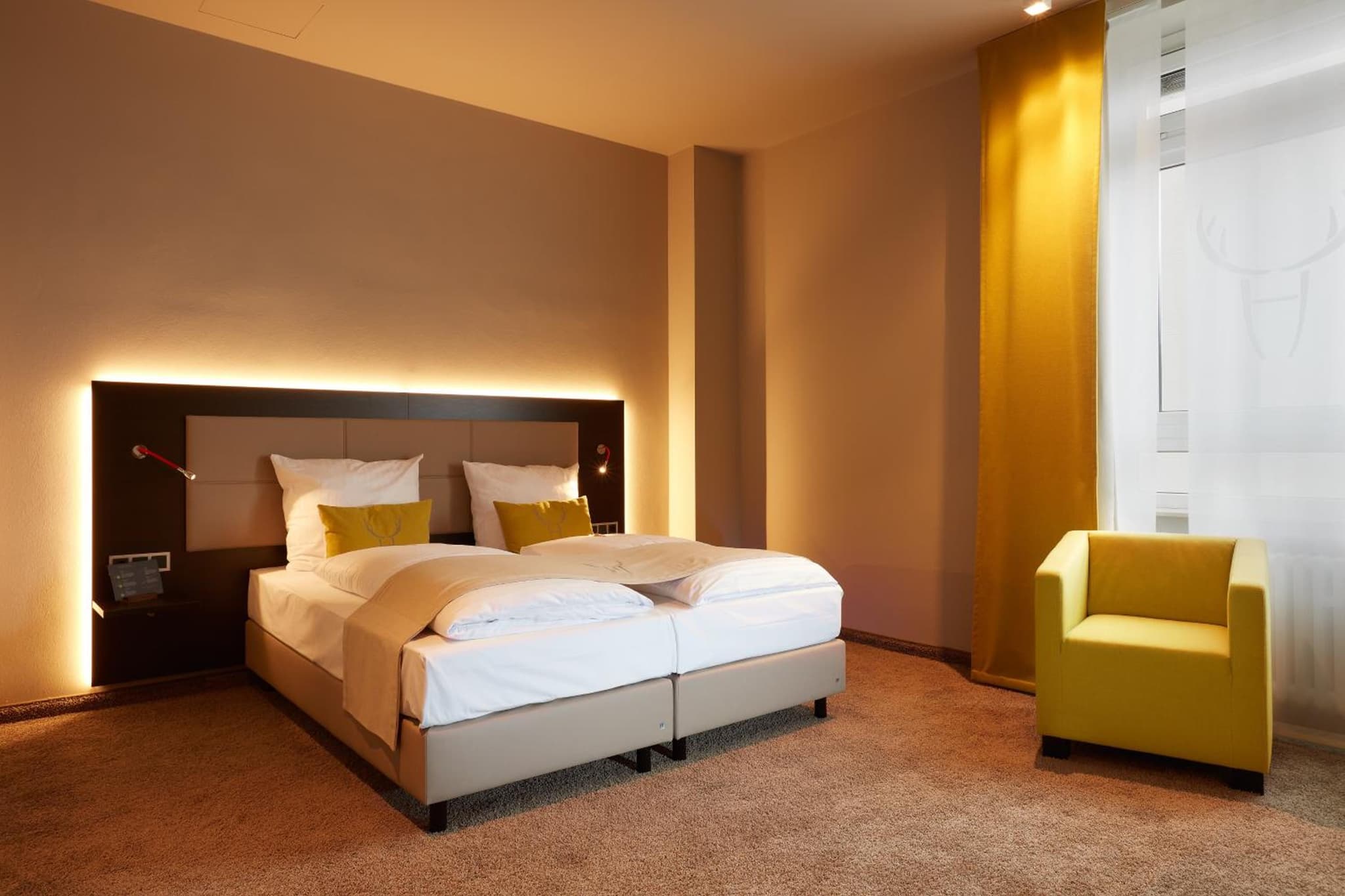 Hotel Platzhirsch photo 2