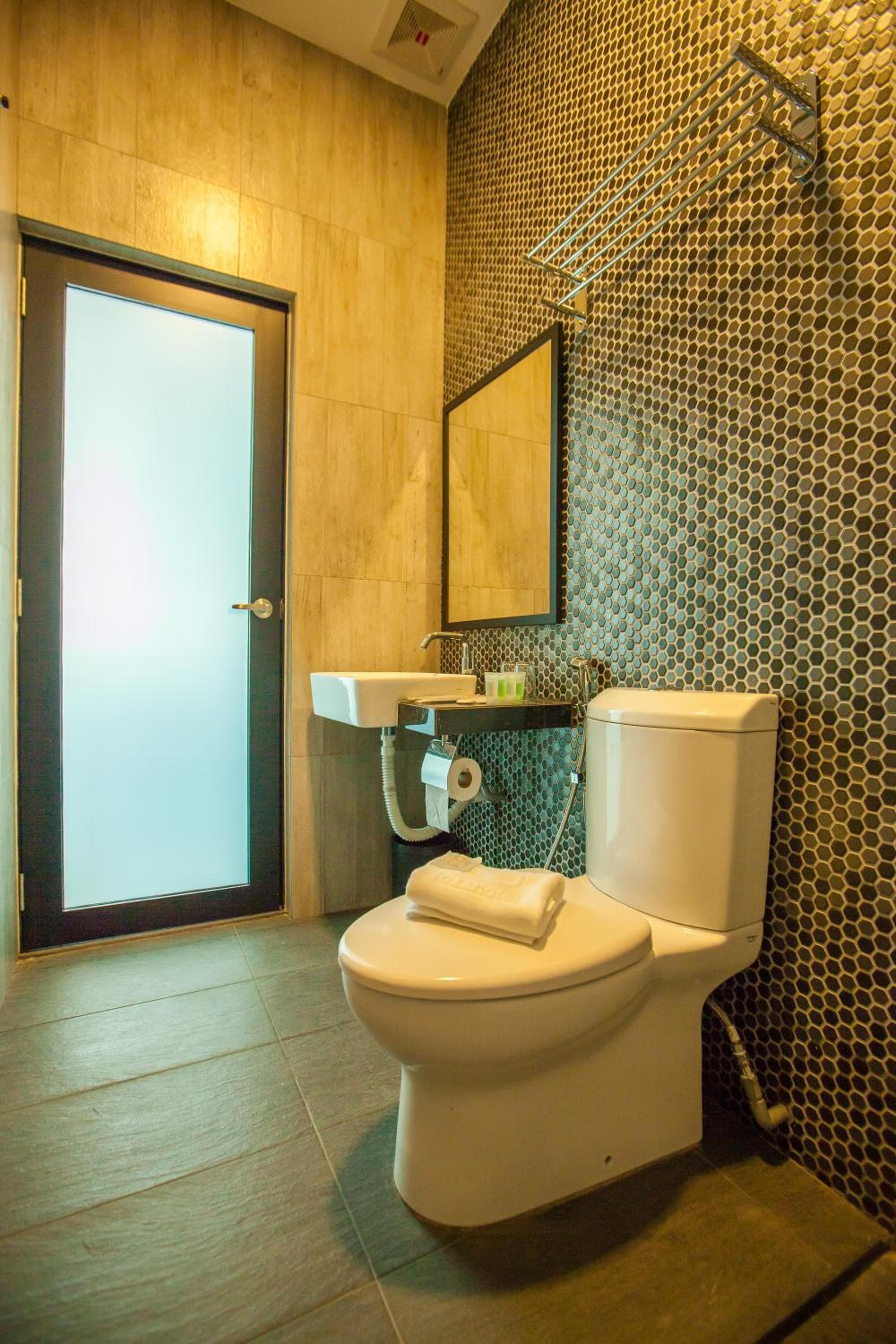 Bzz Hotel Skudai photo 9