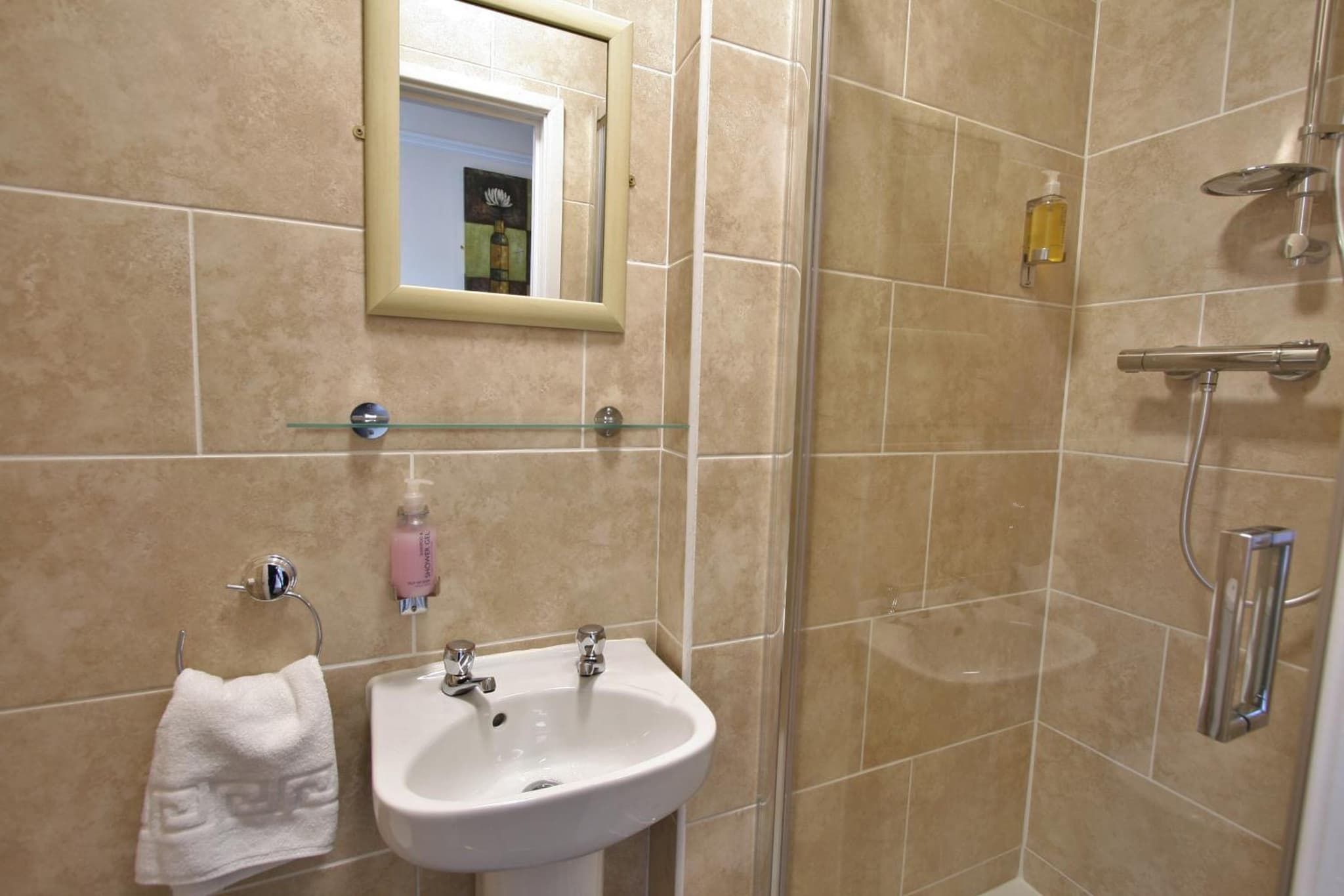 Central Hotel Cheltenham by Roomsbooked photo 4
