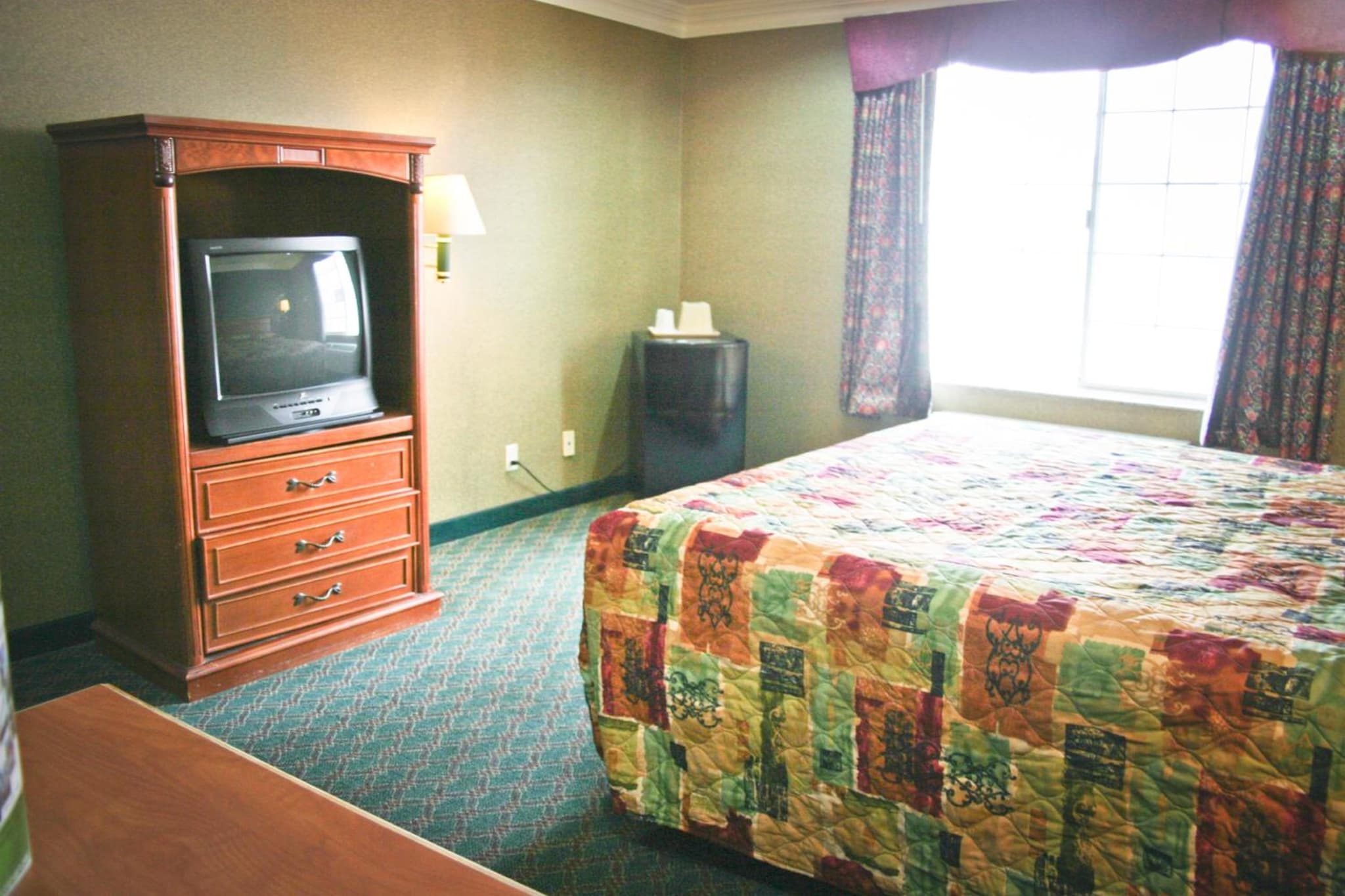 Crystal Inn Suites & Spas photo 6