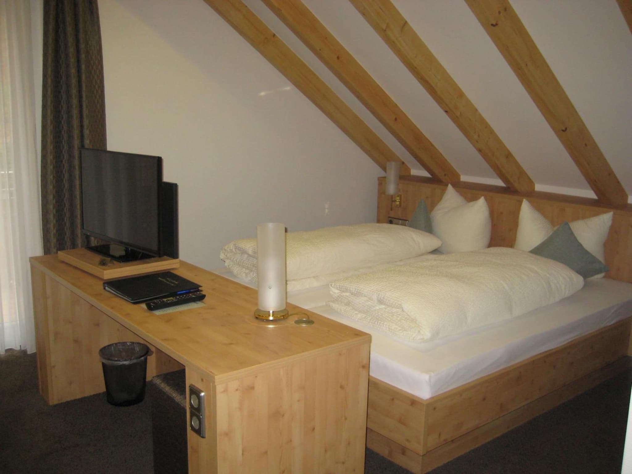 Hotel Zur Linde photo 2