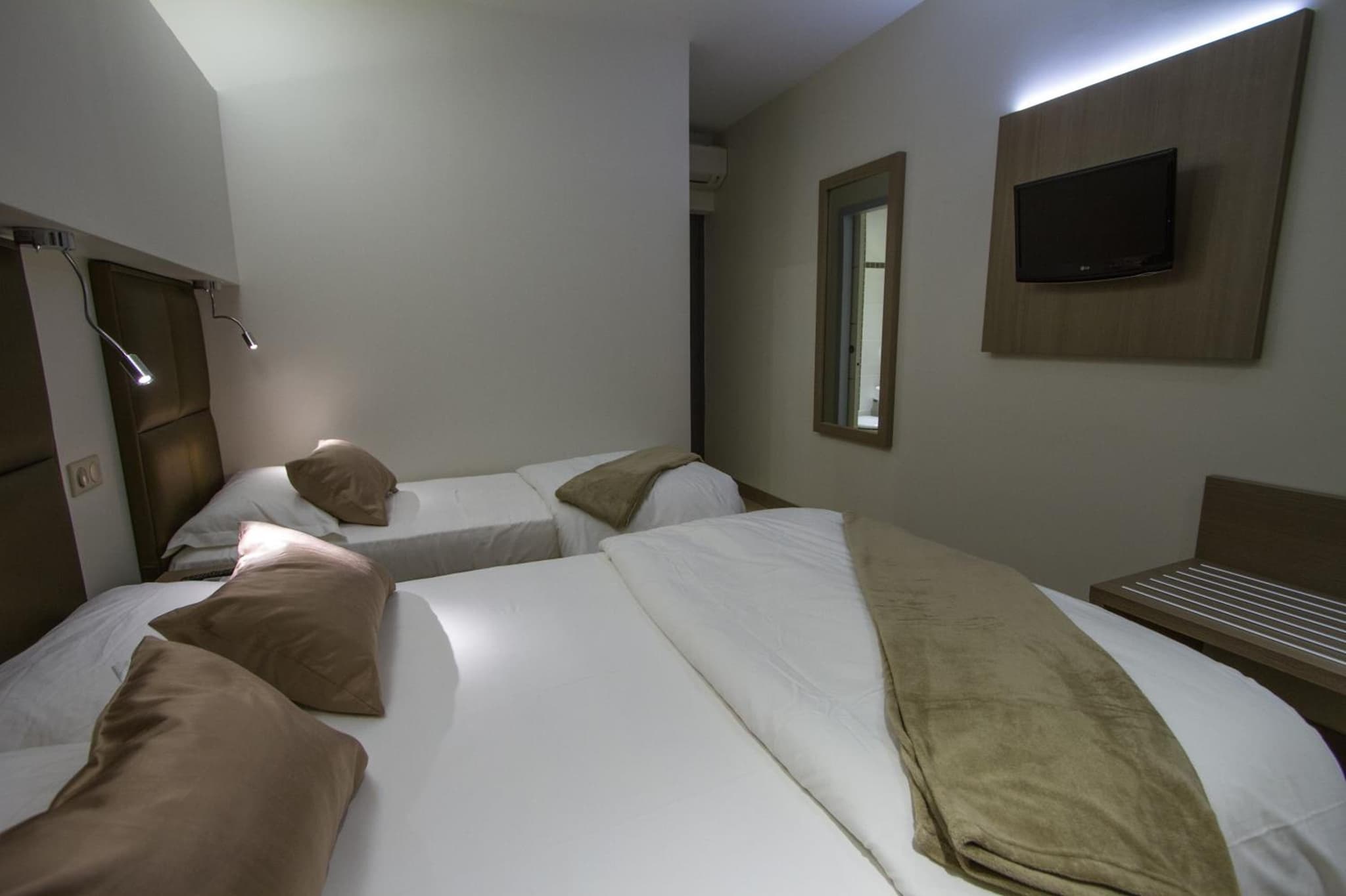 Hotel La Santa photo 6