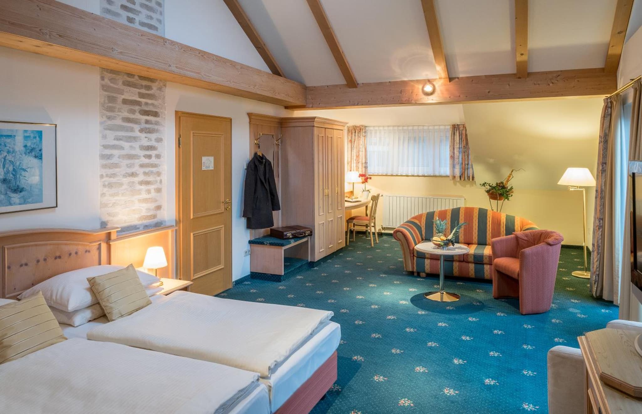 Hotel Holl photo 2