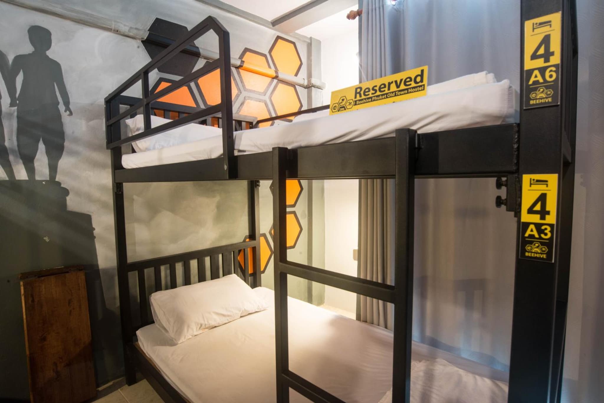 Beehive Phuket Old Town Hostel photo 6