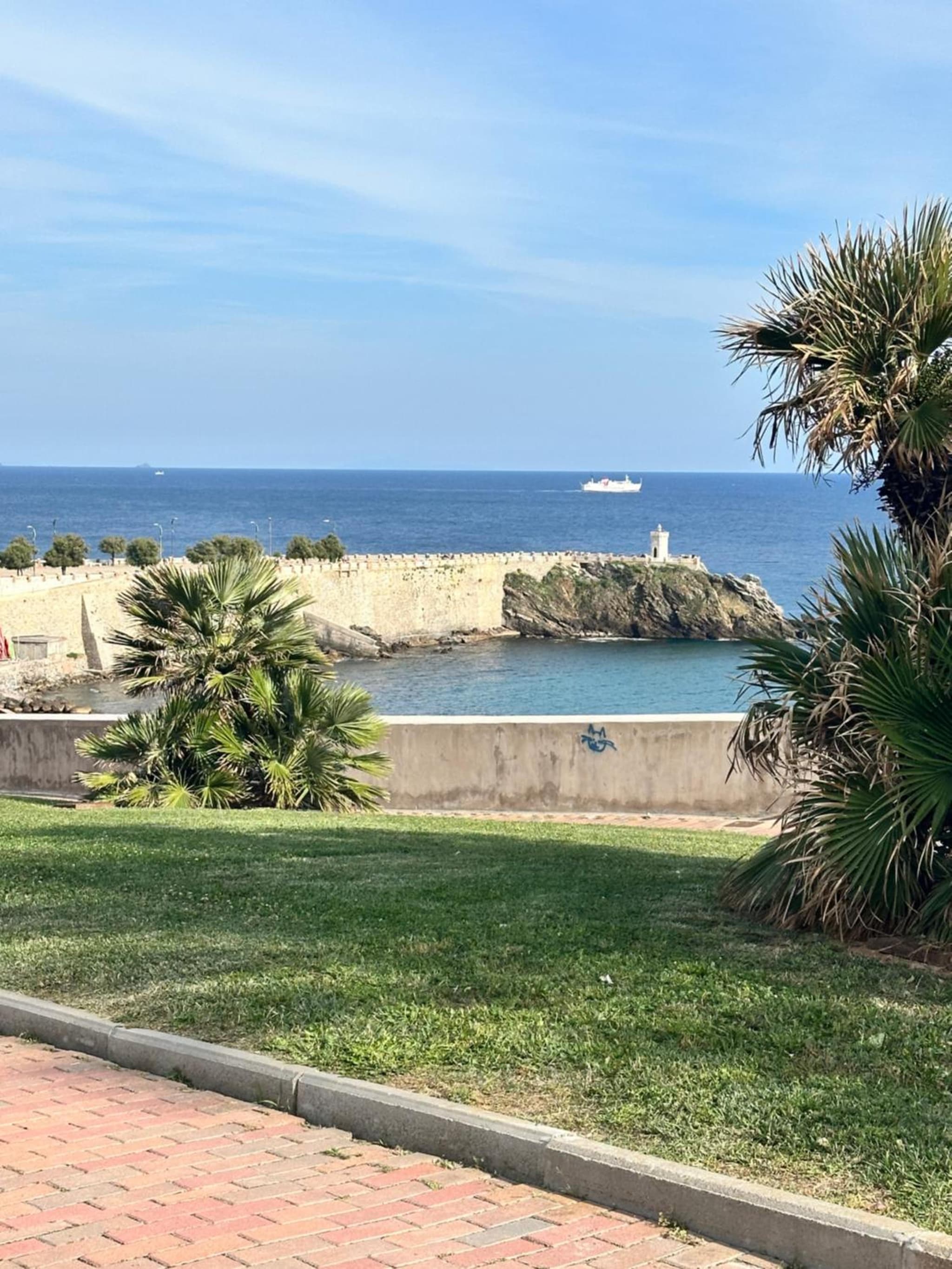 APPARTAMENTI TRA CIELO E MARE photo 2