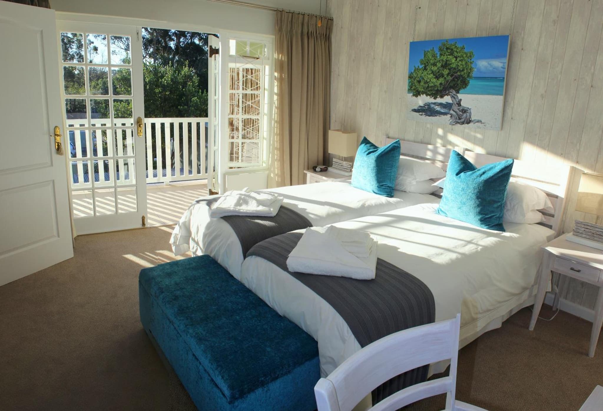 Lodge on Main Guest House and Conference Centre photo 3