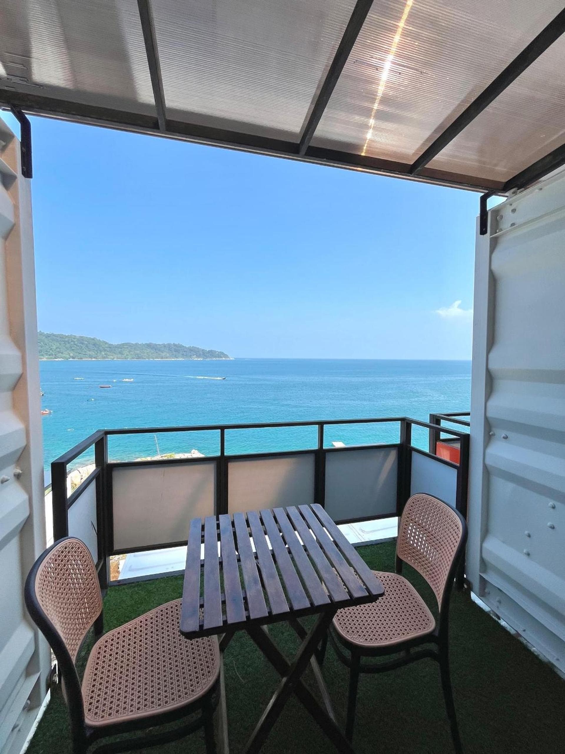 Perhentian Nemo Chalet photo 8