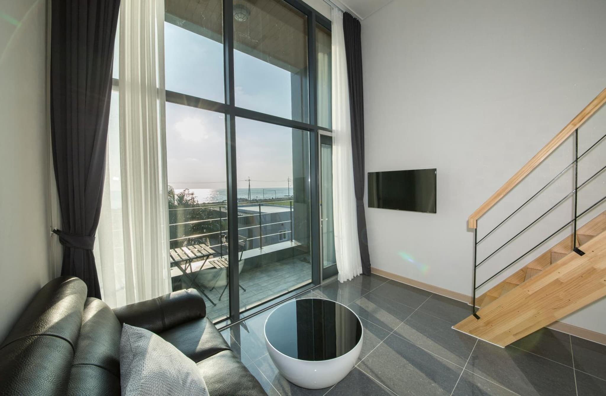 J Raum Resort photo 2