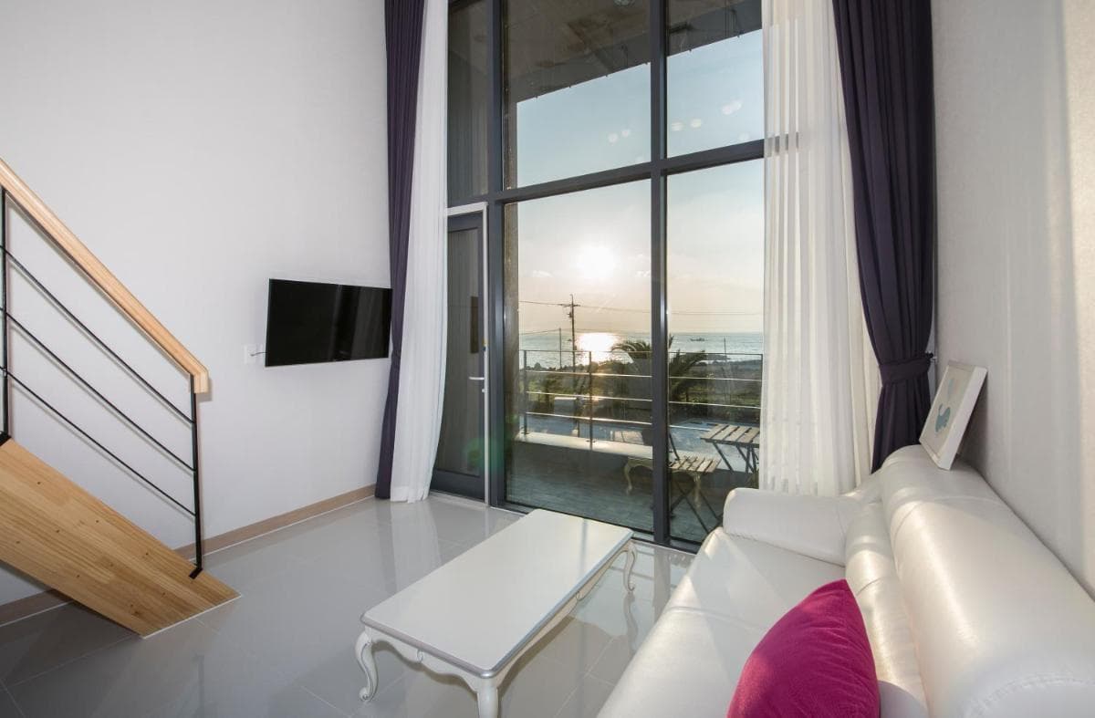 J Raum Resort photo 9