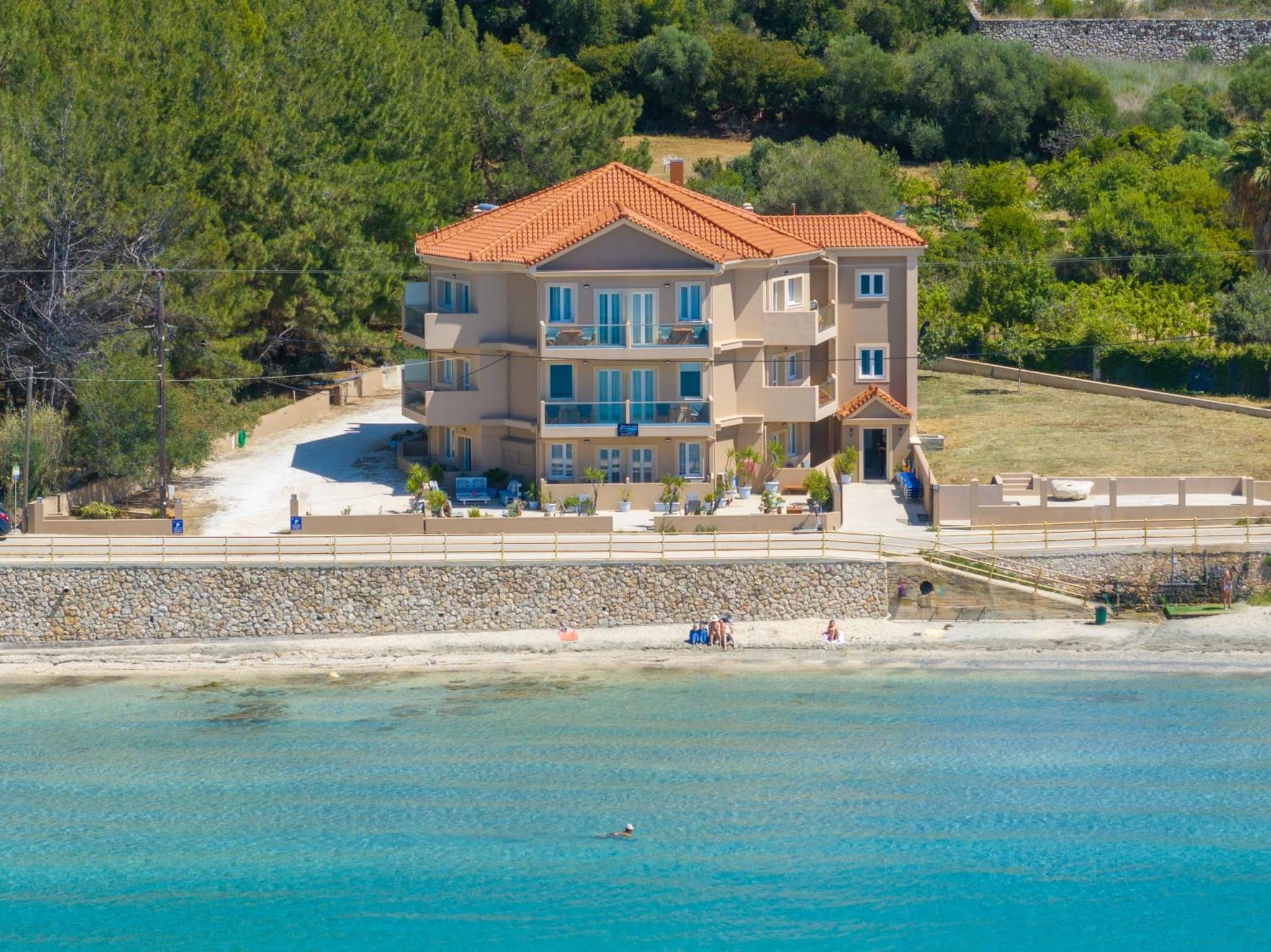 Egialion Iqia