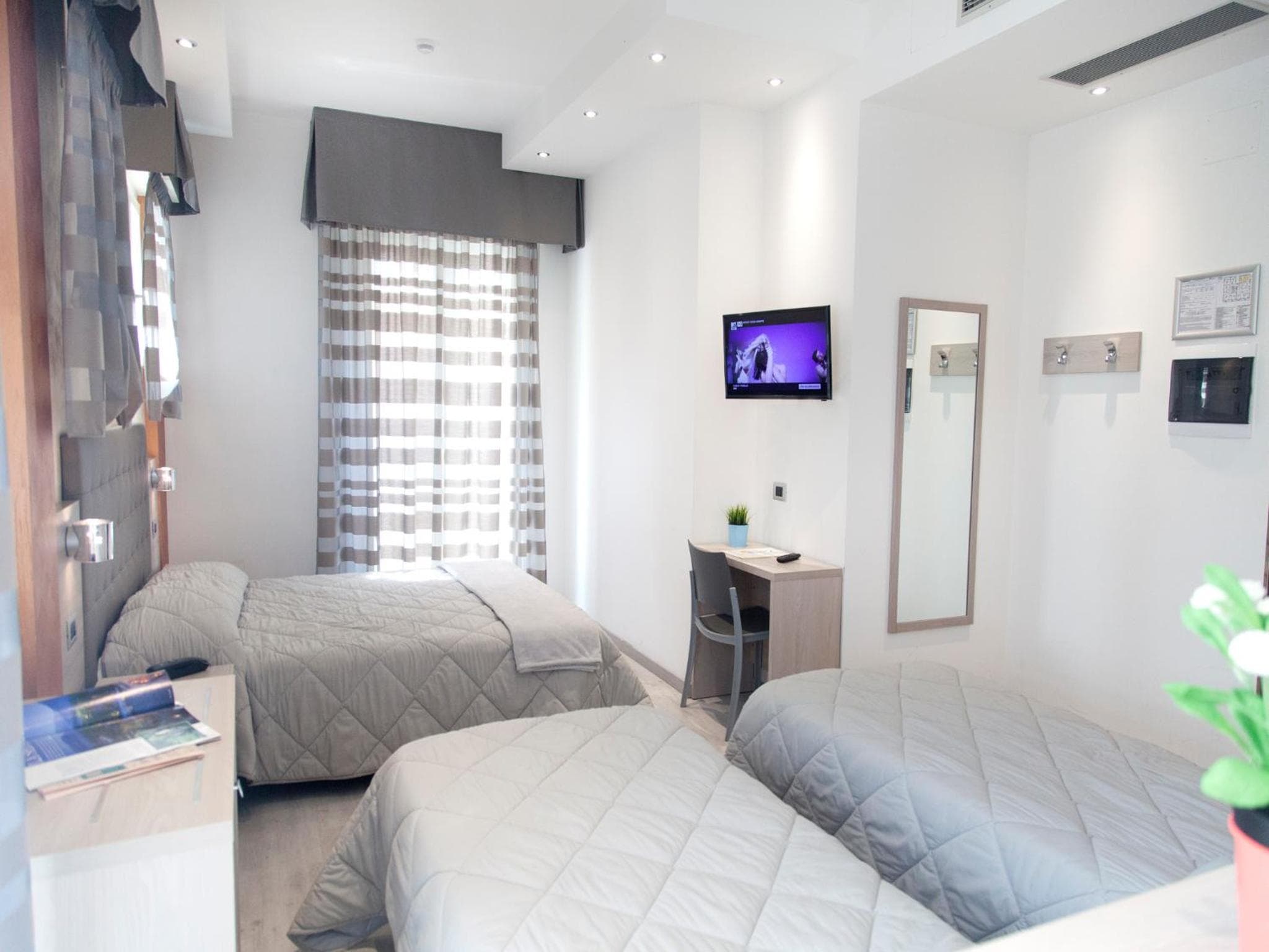 Hotel Gabbiano photo 2