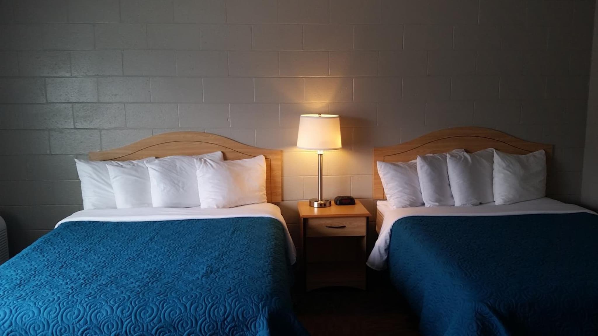 Motel West photo 5