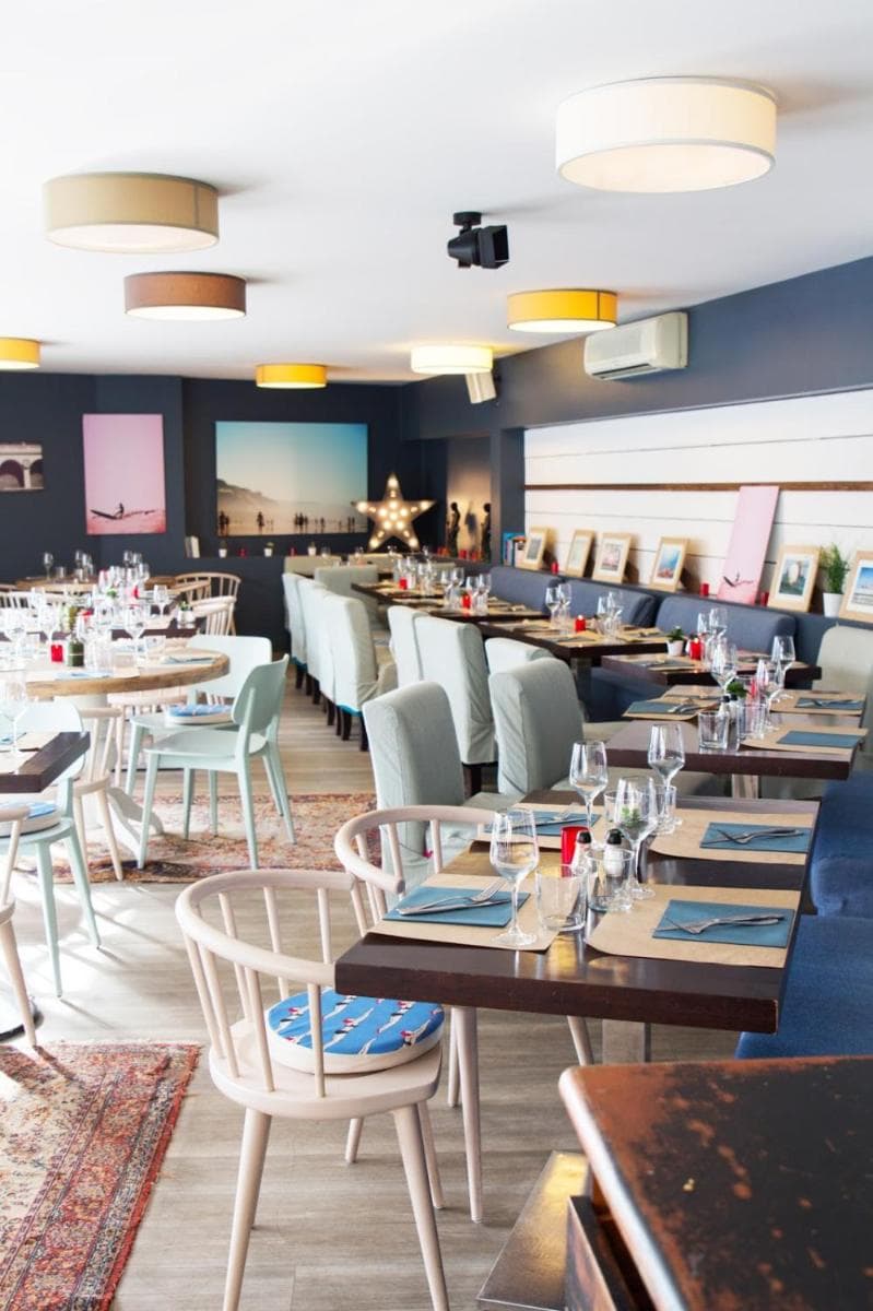 restaurant