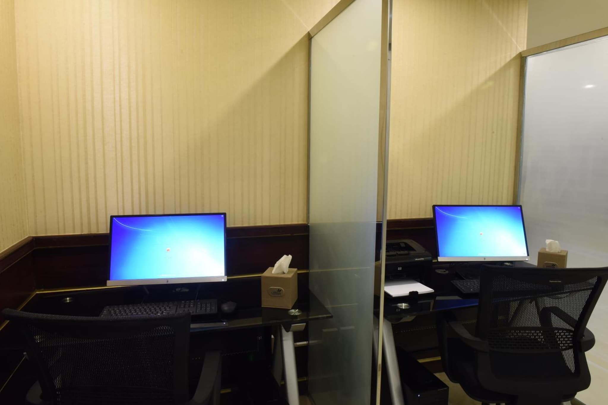 Garden Plaza Hotel photo 8
