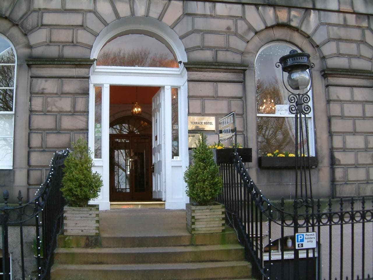 Terrace hotel