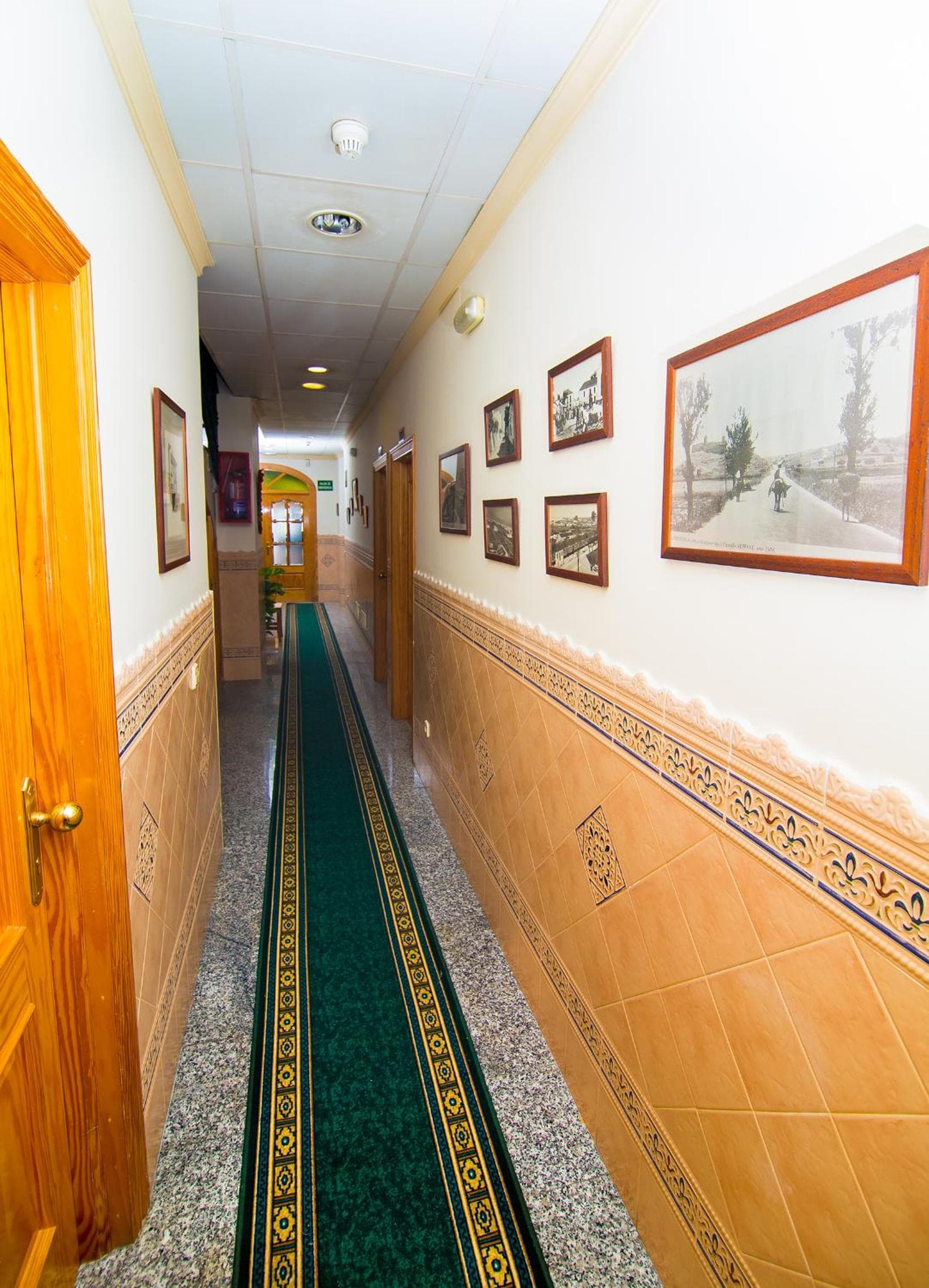 Hostal Los Corchos photo 2