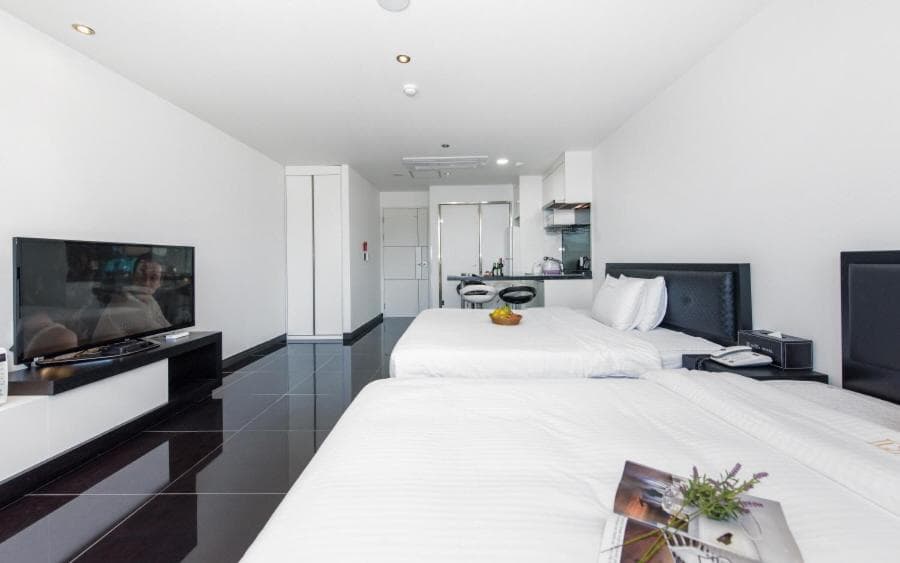 hotel room