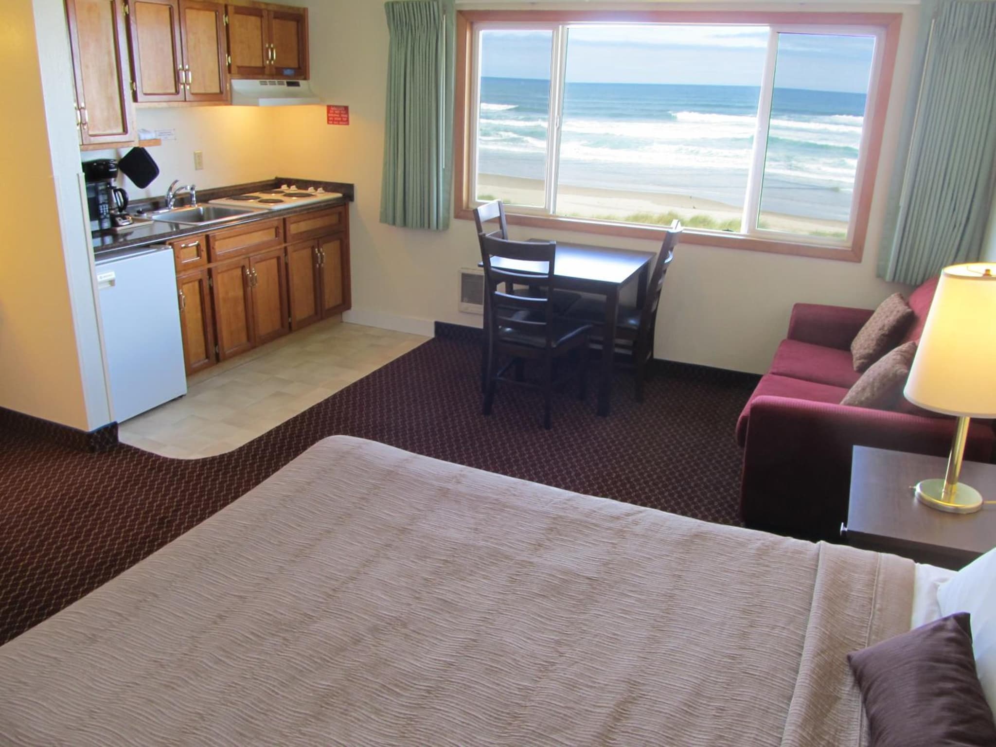 Silver Sands photo 2