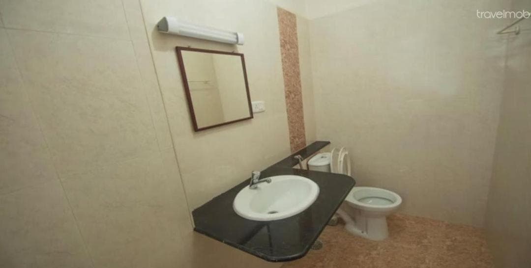 ThulasiRams Service Apartments photo 8