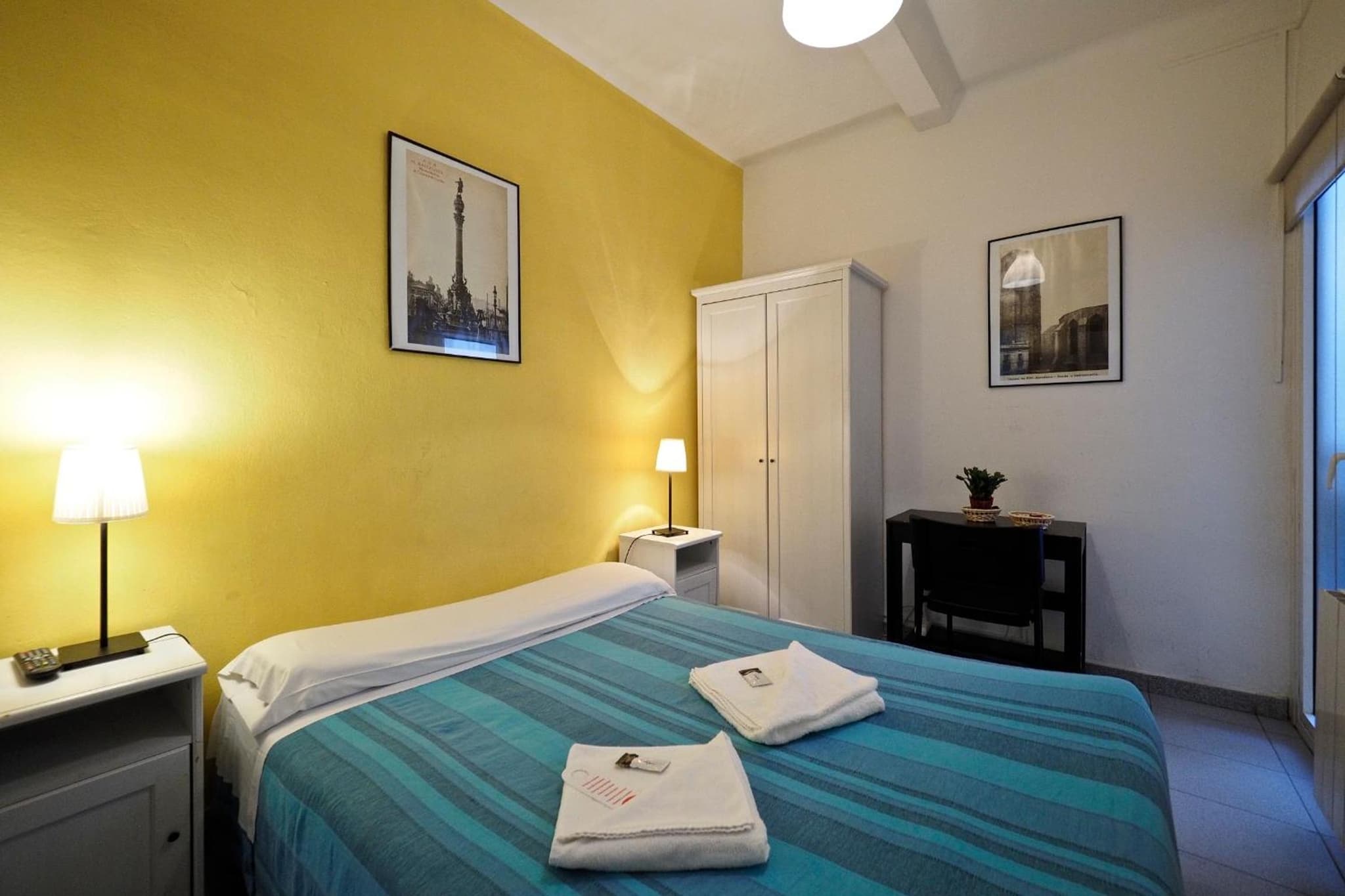 Hostal Elkano photo 3