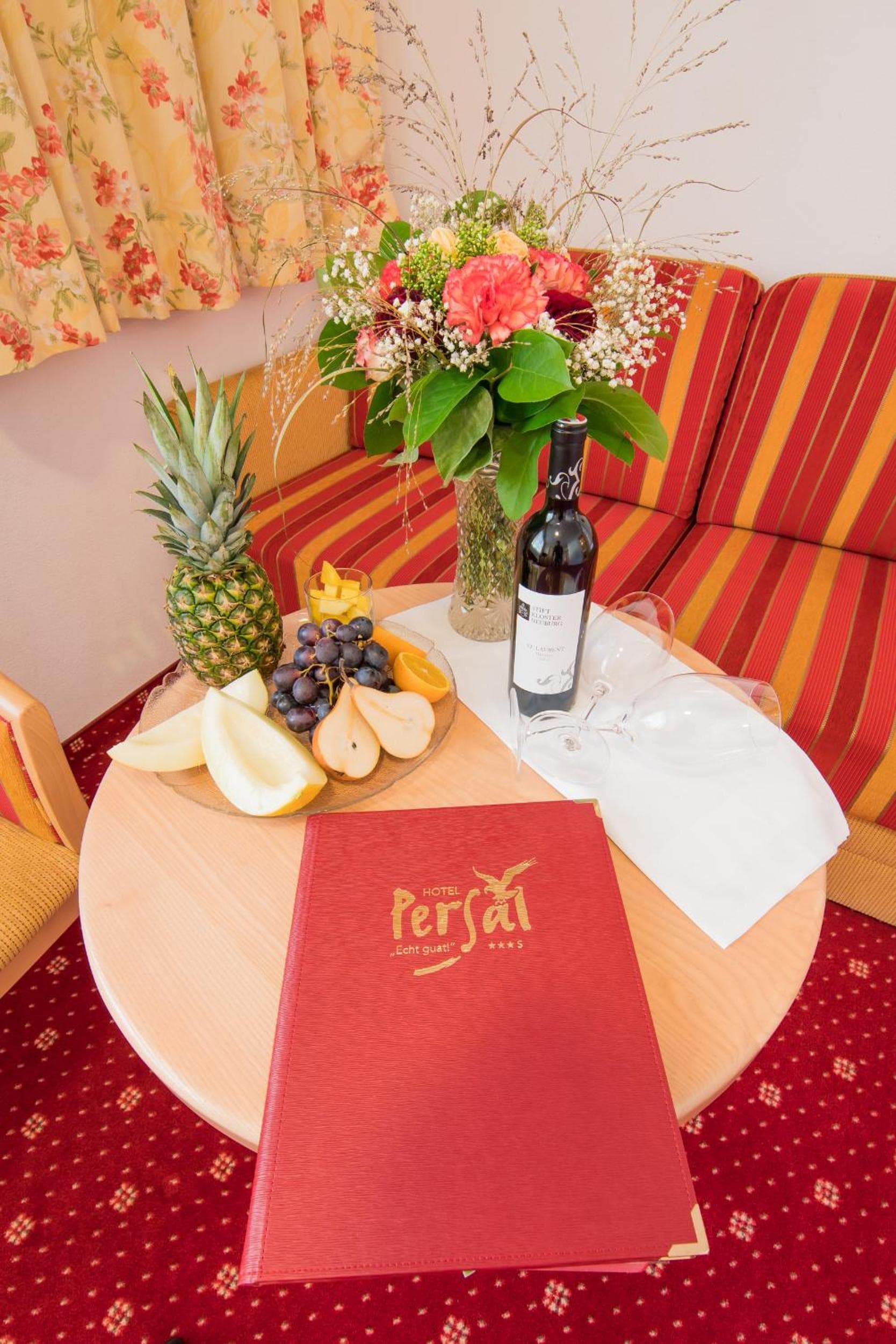 Superior Hotel Persal photo 6