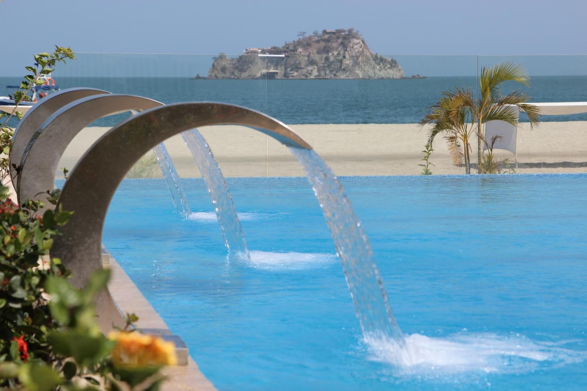 Tamaca Beach Resort photo 8